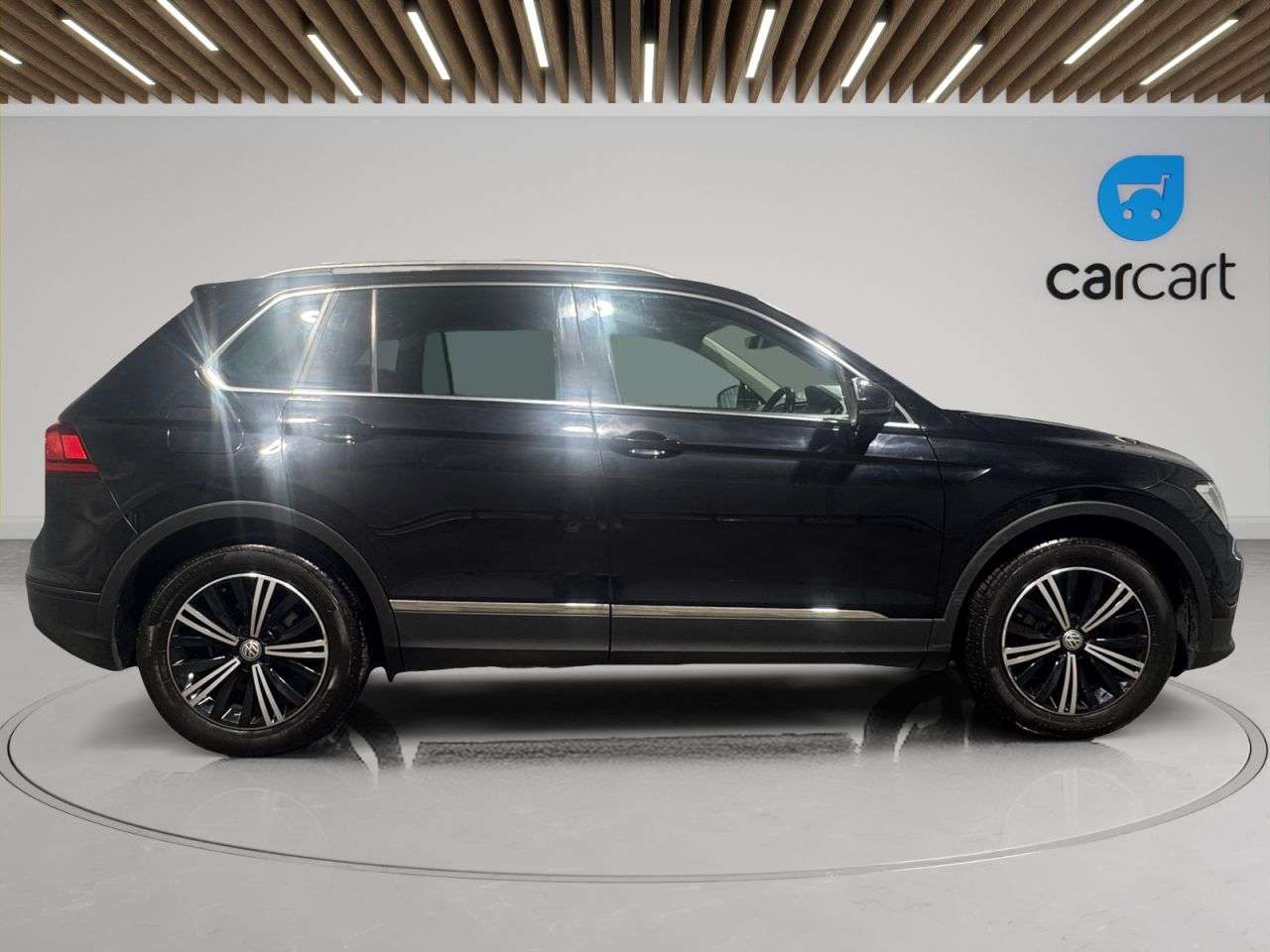 2018 VOLKSWAGEN TIGUAN 2018 VOLKSWAGEN TIGUAN