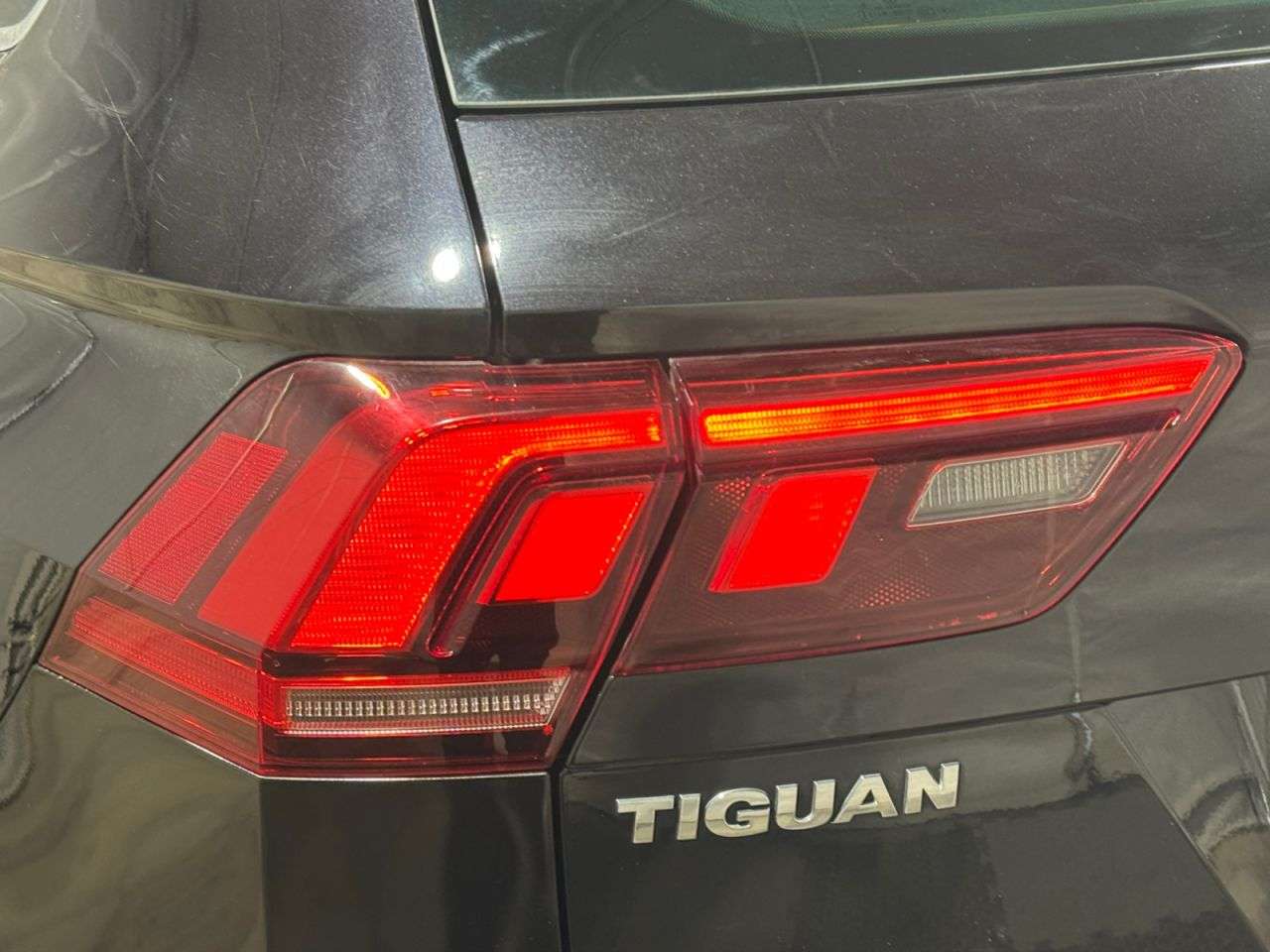 2018 VOLKSWAGEN TIGUAN 2018 VOLKSWAGEN TIGUAN