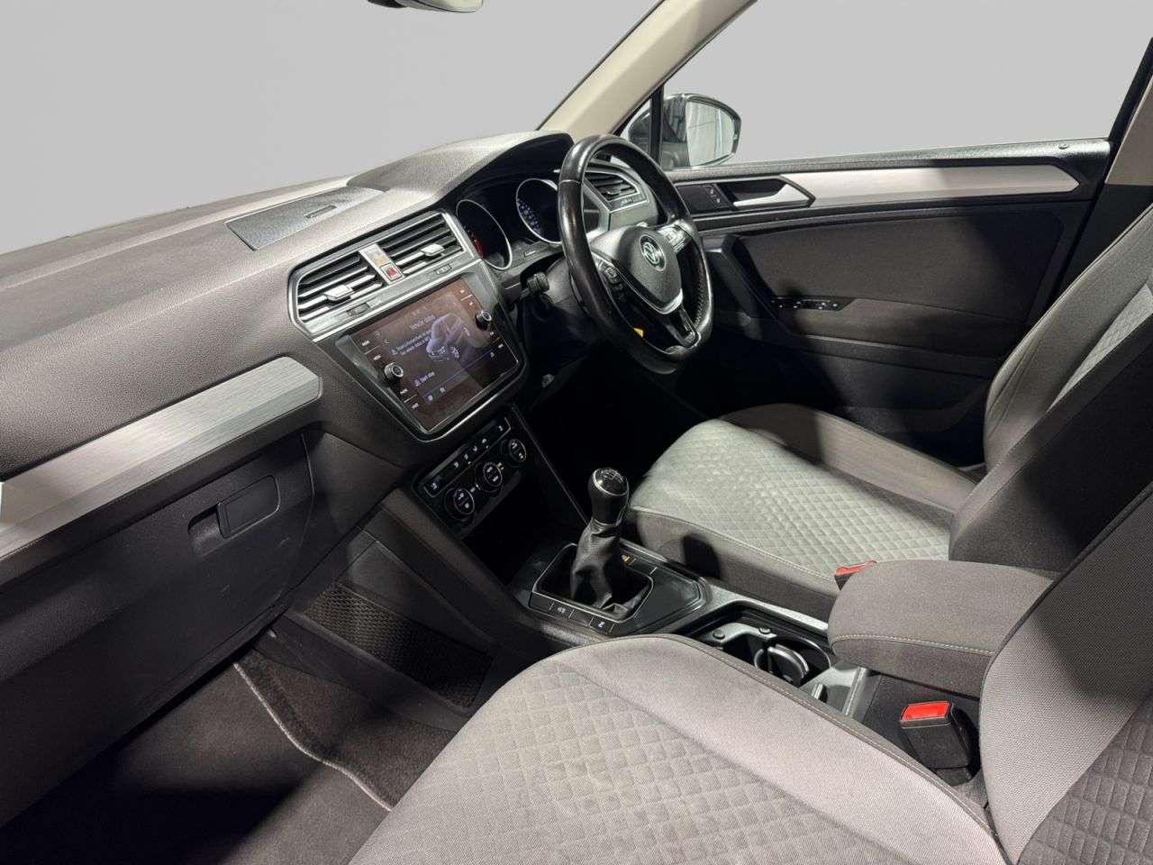 2018 VOLKSWAGEN TIGUAN 2018 VOLKSWAGEN TIGUAN