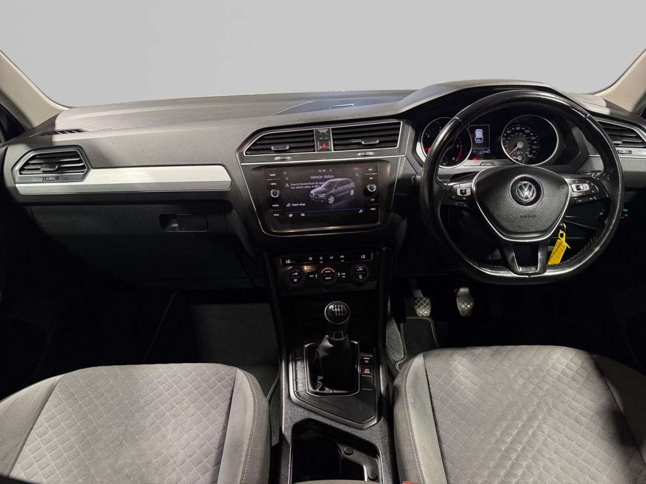 2018 VOLKSWAGEN TIGUAN 2018 VOLKSWAGEN TIGUAN