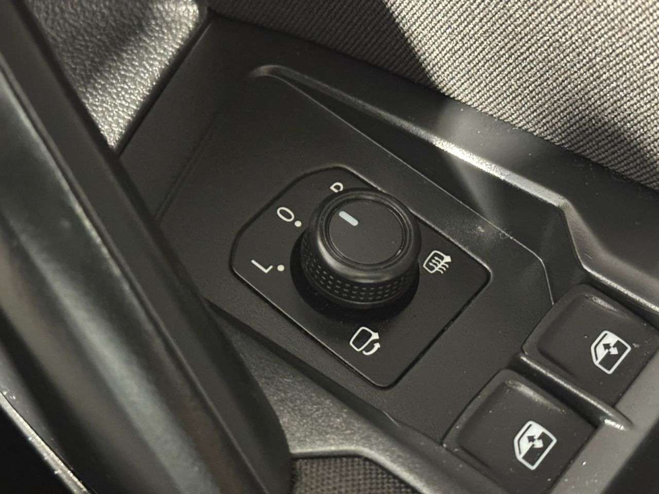 2018 VOLKSWAGEN TIGUAN 2018 VOLKSWAGEN TIGUAN