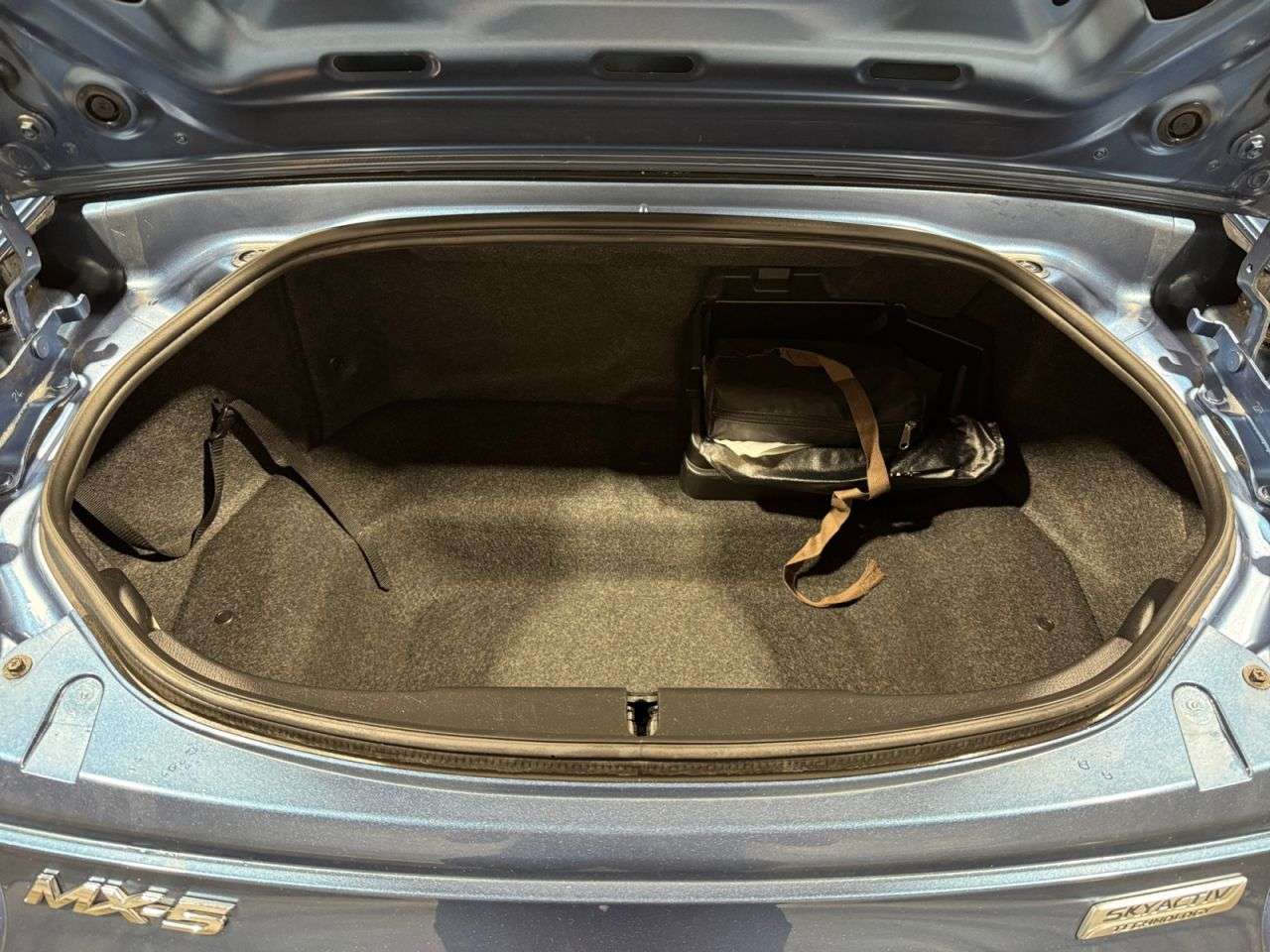 2018 MAZDA MX-5 RF 2018 MAZDA MX-5 RF