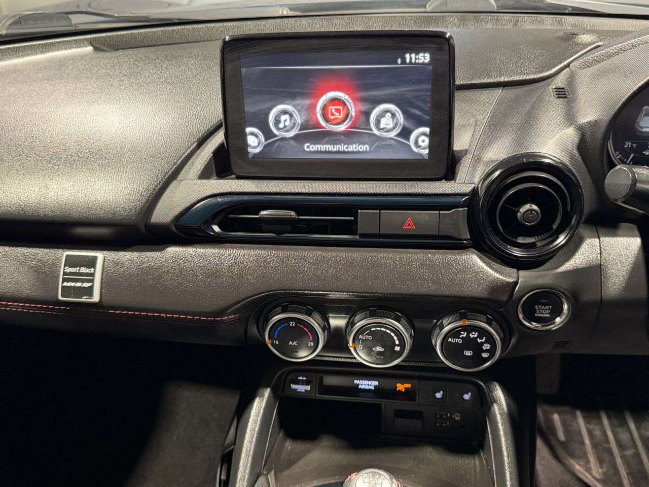 2018 MAZDA MX-5 RF 2018 MAZDA MX-5 RF