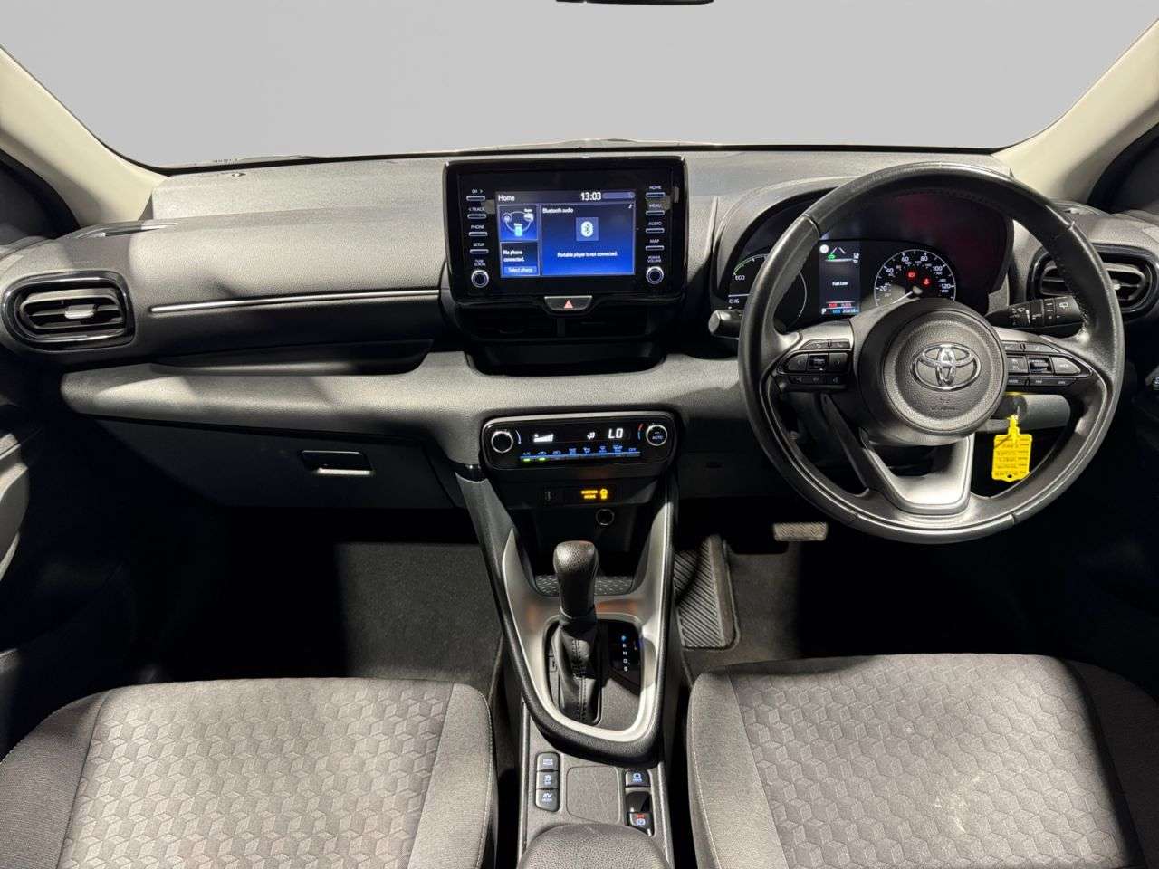 2022 TOYOTA YARIS 2022 TOYOTA YARIS