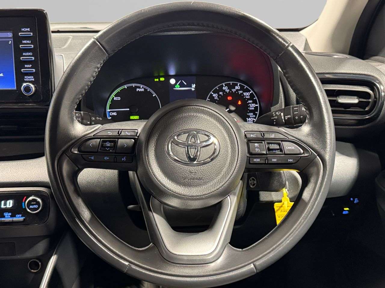 2022 TOYOTA YARIS 2022 TOYOTA YARIS