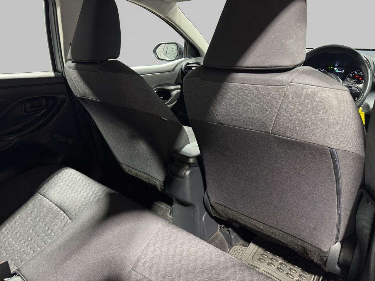 2022 TOYOTA YARIS 2022 TOYOTA YARIS