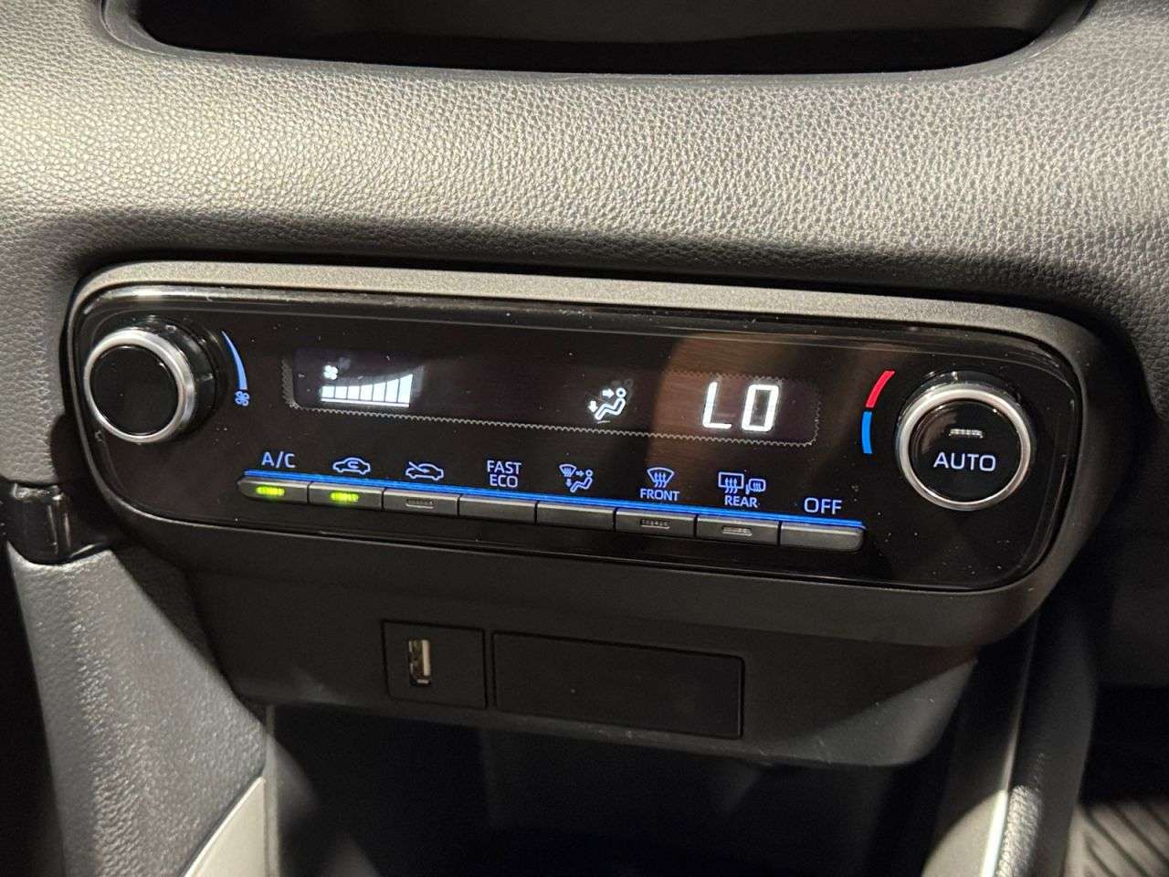 2022 TOYOTA YARIS 2022 TOYOTA YARIS