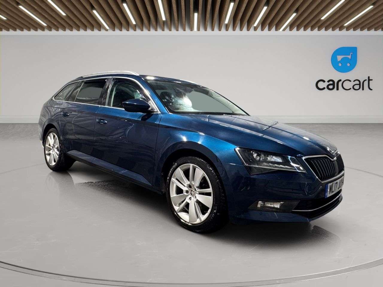A 2017 SKODA SUPERB 2.0 TDI SE L Executive Estate 5dr Diesel DSG Auto 6Spd Euro 6 (s/s) (150 ps A 2017 SKODA SUPERB 2.0 TDI SE L Executive Estate 5dr Diesel DSG Auto 6Spd Euro 6 (s/s) (150 ps