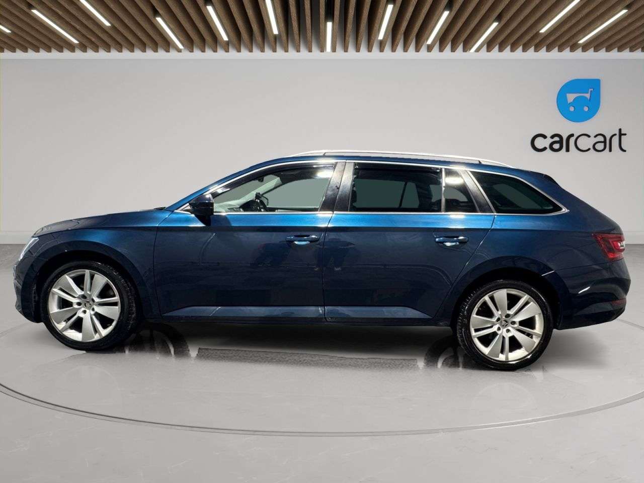 A 2017 SKODA SUPERB 2.0 TDI SE L Executive Estate 5dr Diesel DSG Auto 6Spd Euro 6 (s/s) (150 ps A 2017 SKODA SUPERB 2.0 TDI SE L Executive Estate 5dr Diesel DSG Auto 6Spd Euro 6 (s/s) (150 ps