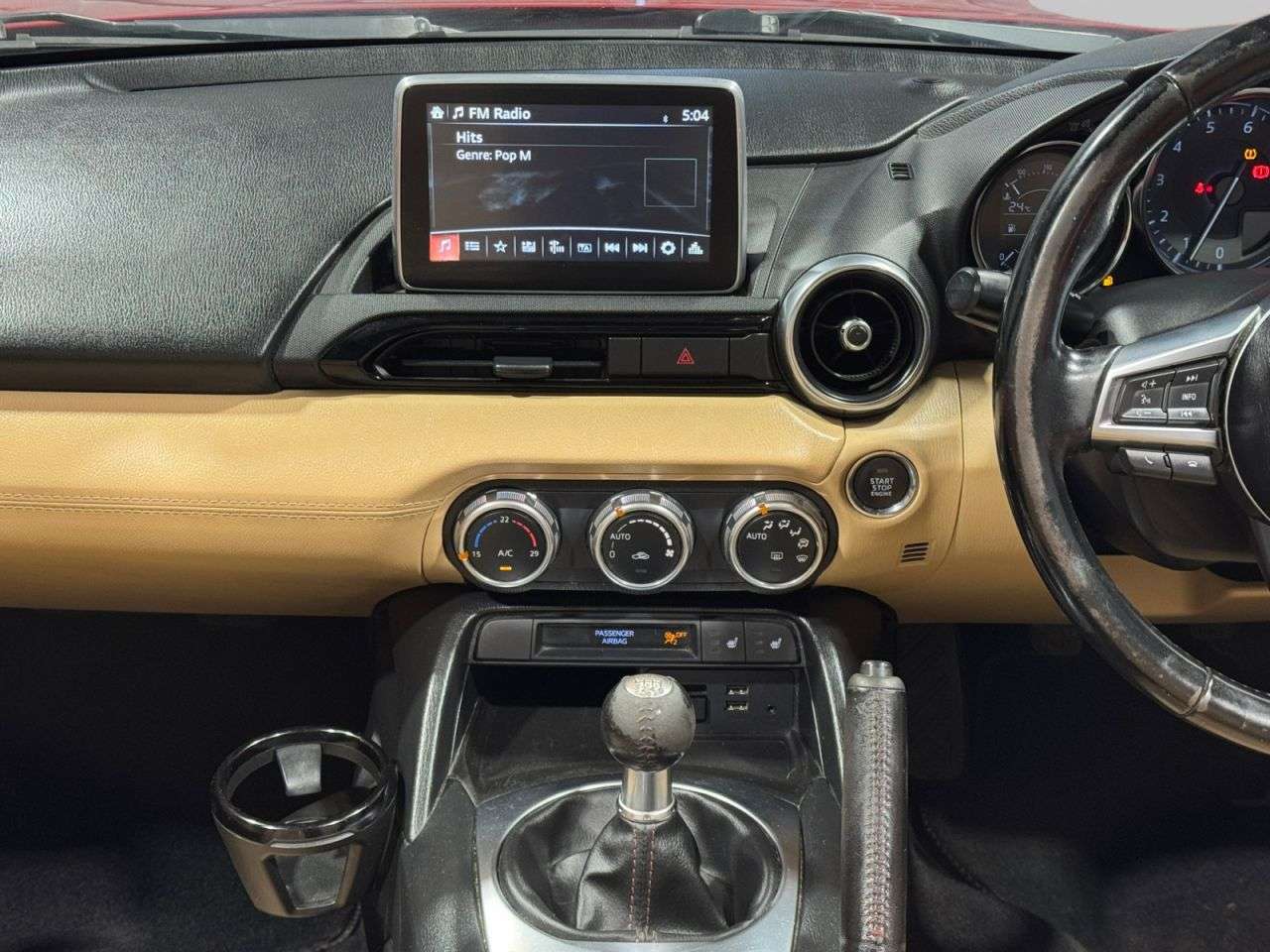 2016 MAZDA MX-5 2016 MAZDA MX-5