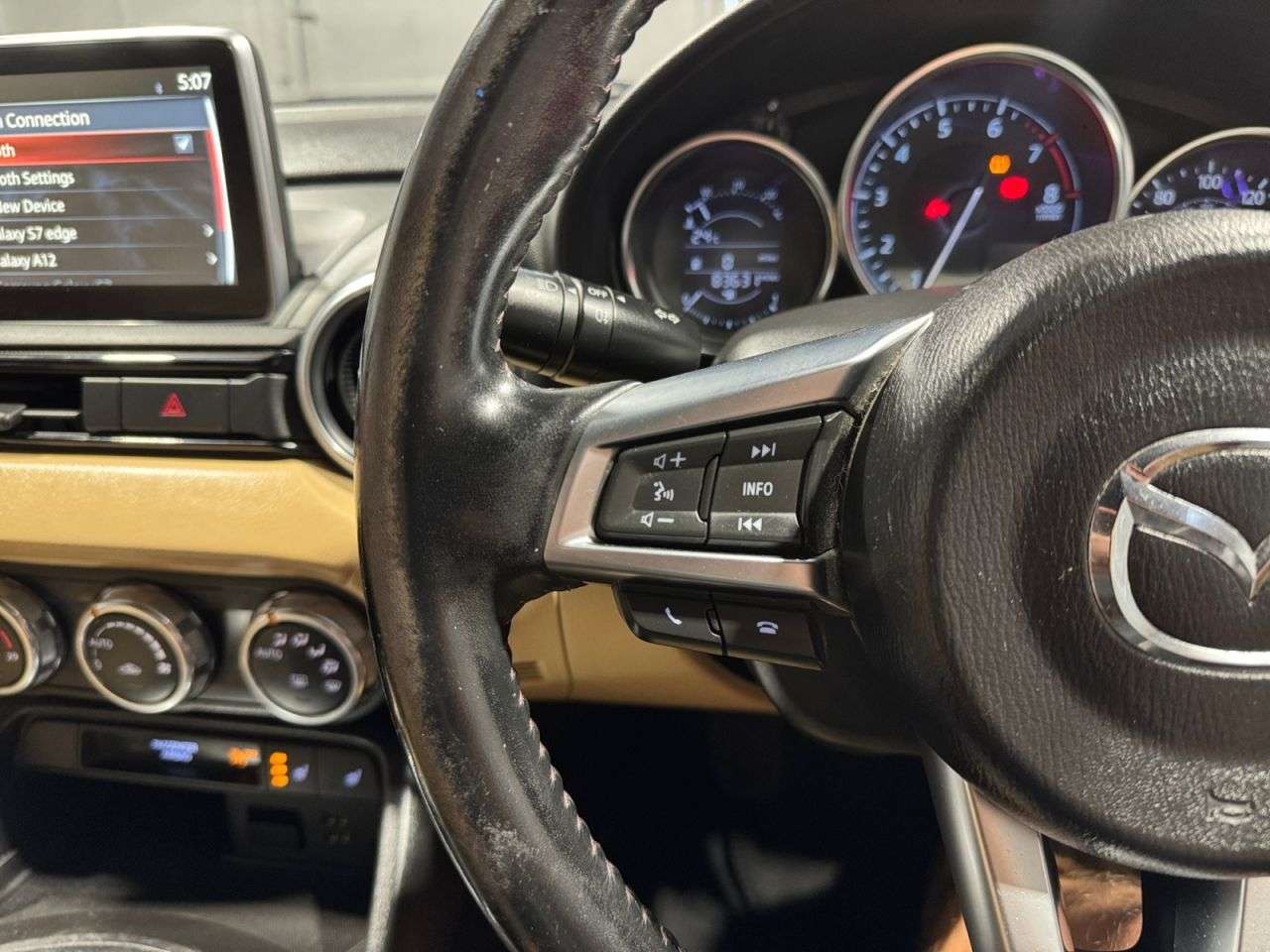 2016 MAZDA MX-5 2016 MAZDA MX-5