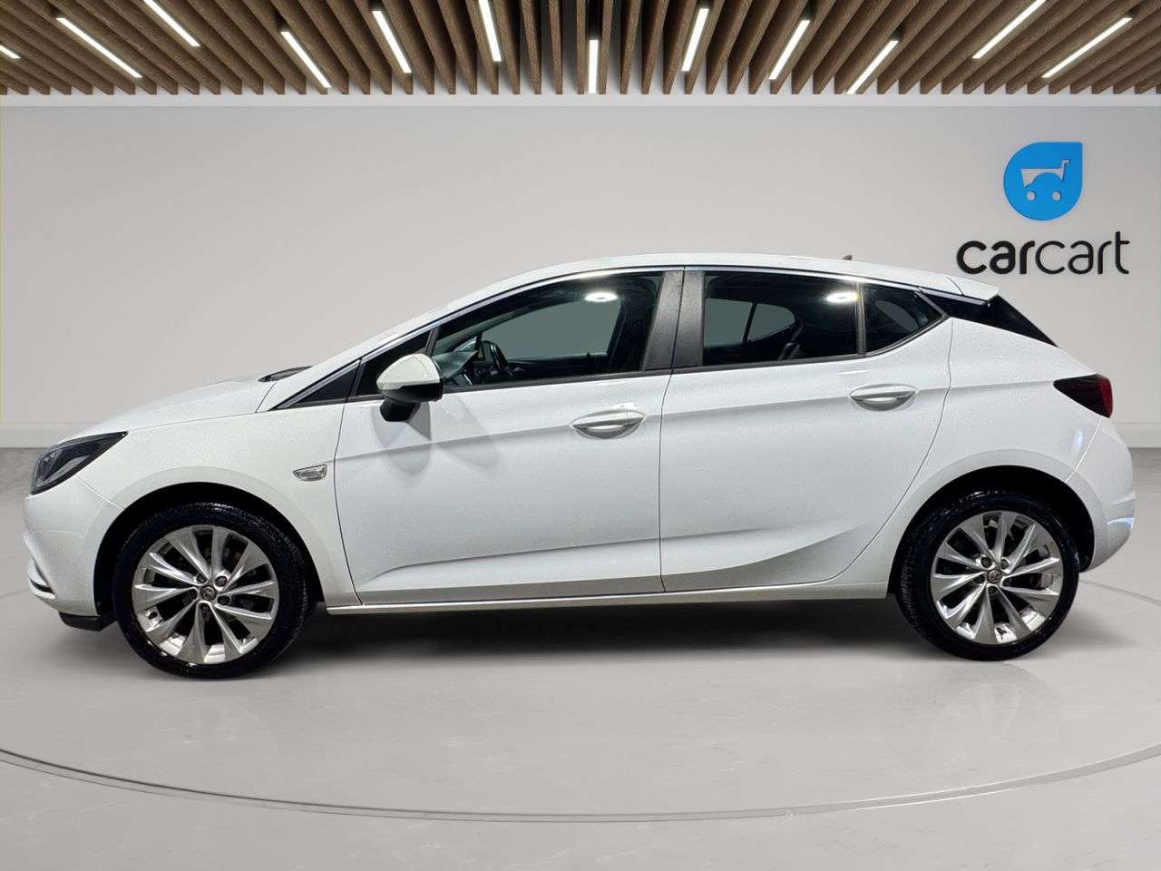 A 2017 VAUXHALL ASTRA 1.4i Tech Line Hatchback 5dr Petrol Manual Euro 6 (100 ps) (Rates starting A 2017 VAUXHALL ASTRA 1.4i Tech Line Hatchback 5dr Petrol Manual Euro 6 (100 ps) (Rates starting