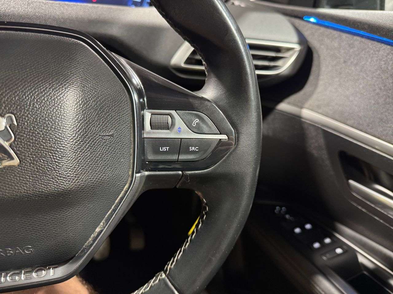 2019 PEUGEOT 3008 2019 PEUGEOT 3008