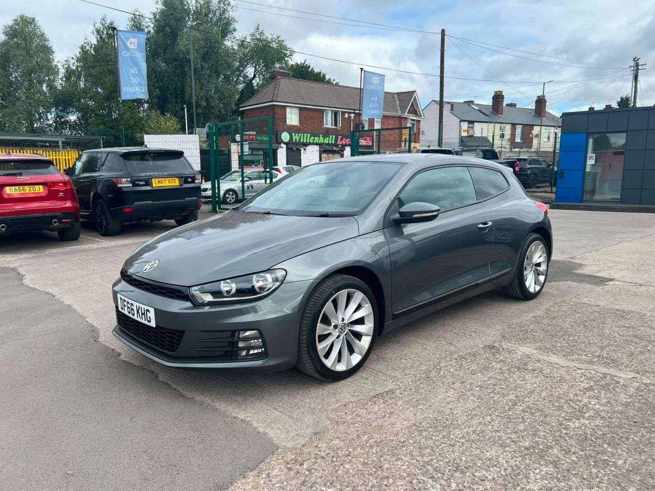 A 2016 VOLKSWAGEN SCIROCCO 2.0 TDI BlueMotion Tech GT Hatchback 3dr Diesel Manual Euro 6 (s/s) (150 ps A 2016 VOLKSWAGEN SCIROCCO 2.0 TDI BlueMotion Tech GT Hatchback 3dr Diesel Manual Euro 6 (s/s) (150 ps