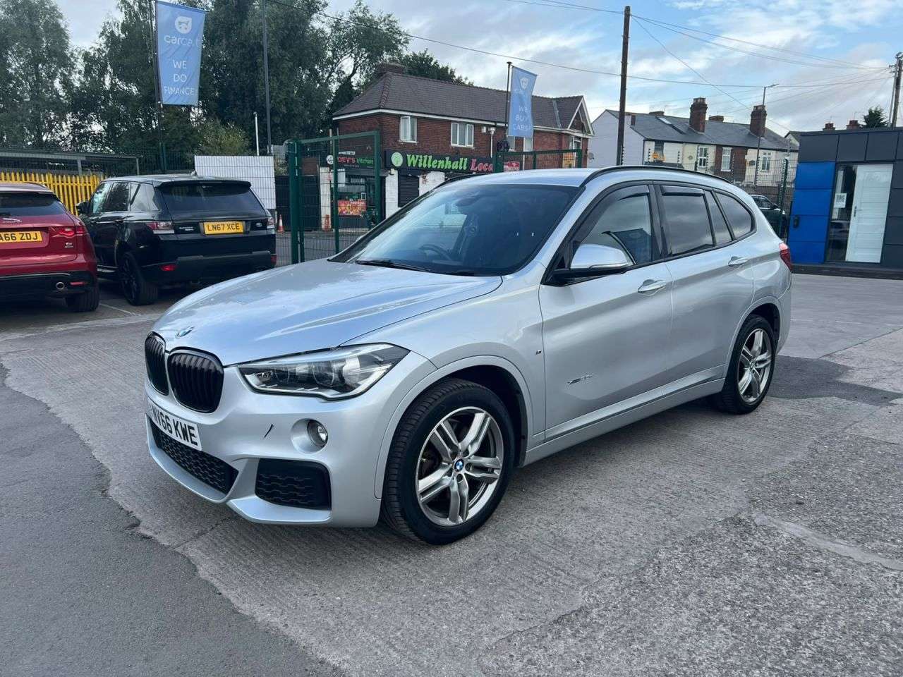 A 2016 BMW X1 2.0 25d M Sport SUV 5dr Diesel Auto xDrive Euro 6 (s/s) (231 ps) (Rates sta A 2016 BMW X1 2.0 25d M Sport SUV 5dr Diesel Auto xDrive Euro 6 (s/s) (231 ps) (Rates sta
