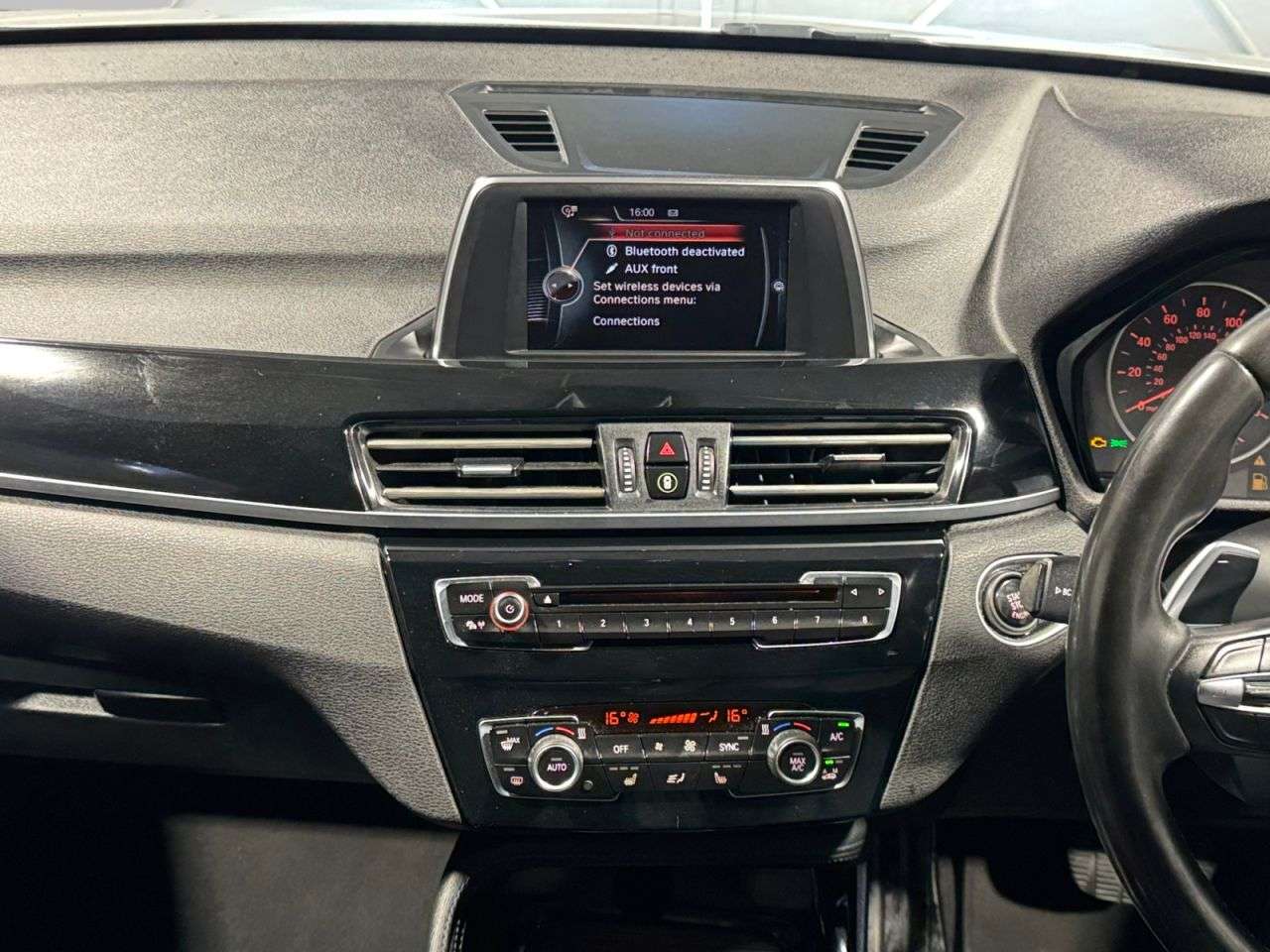 2016 BMW X1 2016 BMW X1