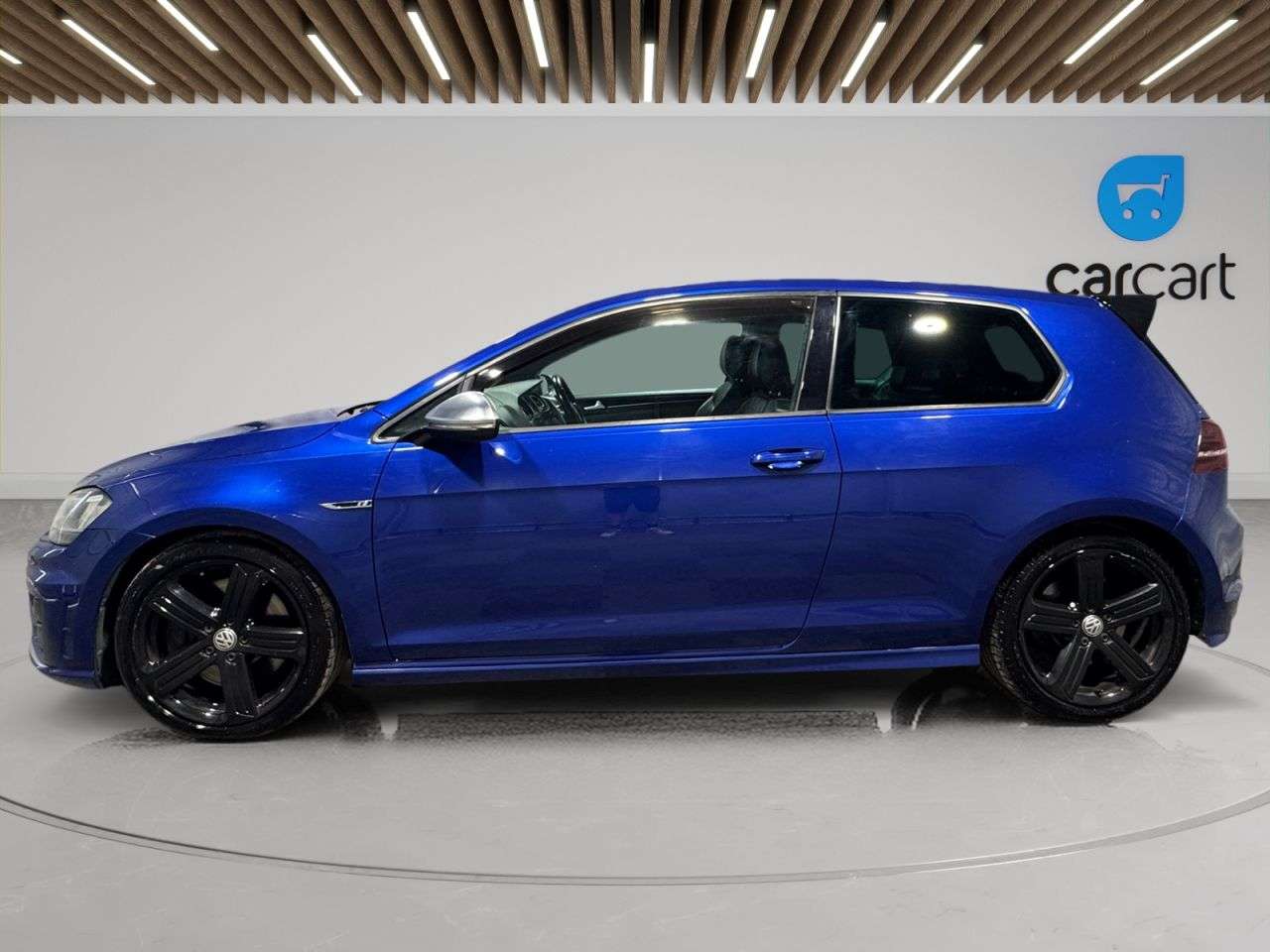 A 2016 VOLKSWAGEN GOLF 2.0 TSI BlueMotion Tech R Hatchback 3dr Petrol DSG 4Motion Euro 6 (s/s) (30 A 2016 VOLKSWAGEN GOLF 2.0 TSI BlueMotion Tech R Hatchback 3dr Petrol DSG 4Motion Euro 6 (s/s) (30