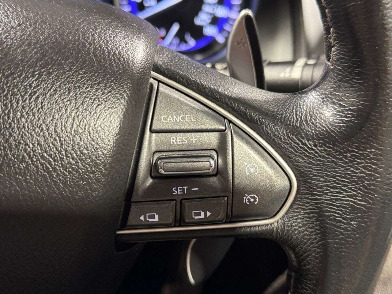 2017 INFINITI Q50 2017 INFINITI Q50