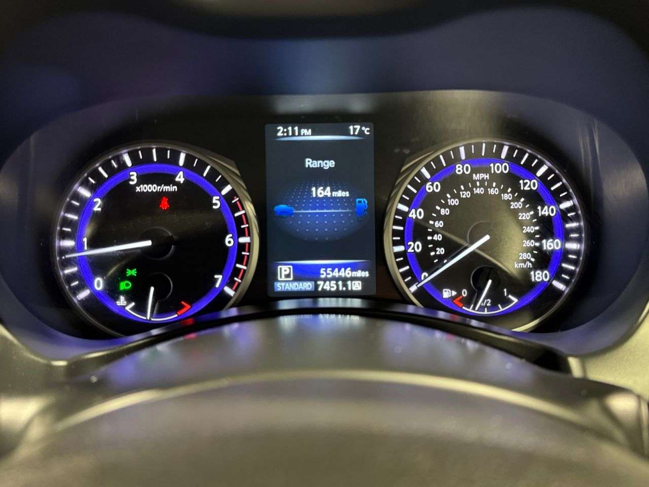 2017 INFINITI Q50 2017 INFINITI Q50