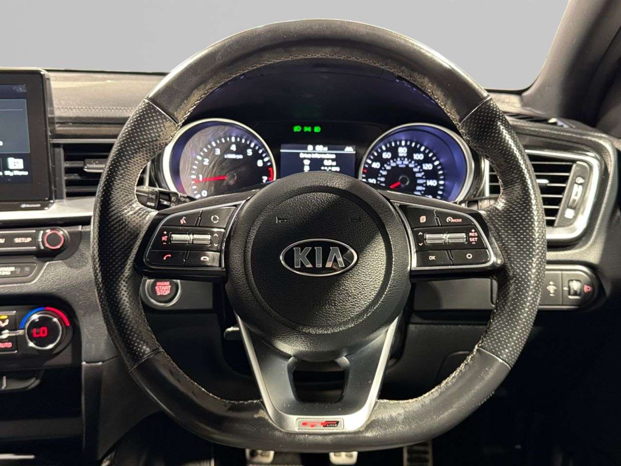 2019 KIA PROCEED 2019 KIA PROCEED
