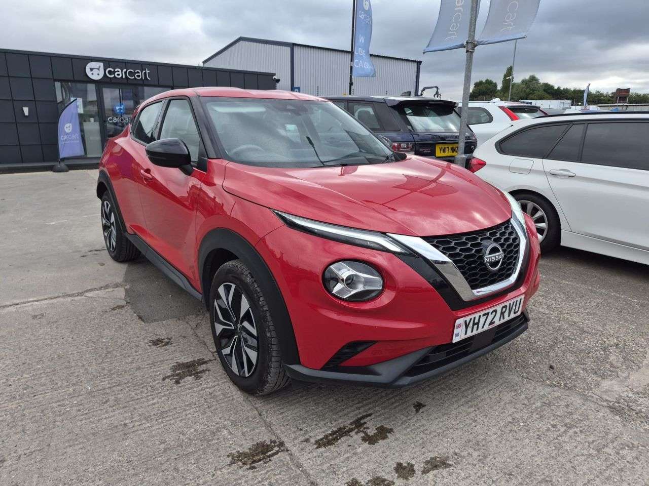A 2022 NISSAN JUKE 1.0 DIG-T Acenta SUV 5dr Petrol DCT Auto Euro 6 (s/s) (114 ps) (Rates start A 2022 NISSAN JUKE 1.0 DIG-T Acenta SUV 5dr Petrol DCT Auto Euro 6 (s/s) (114 ps) (Rates start