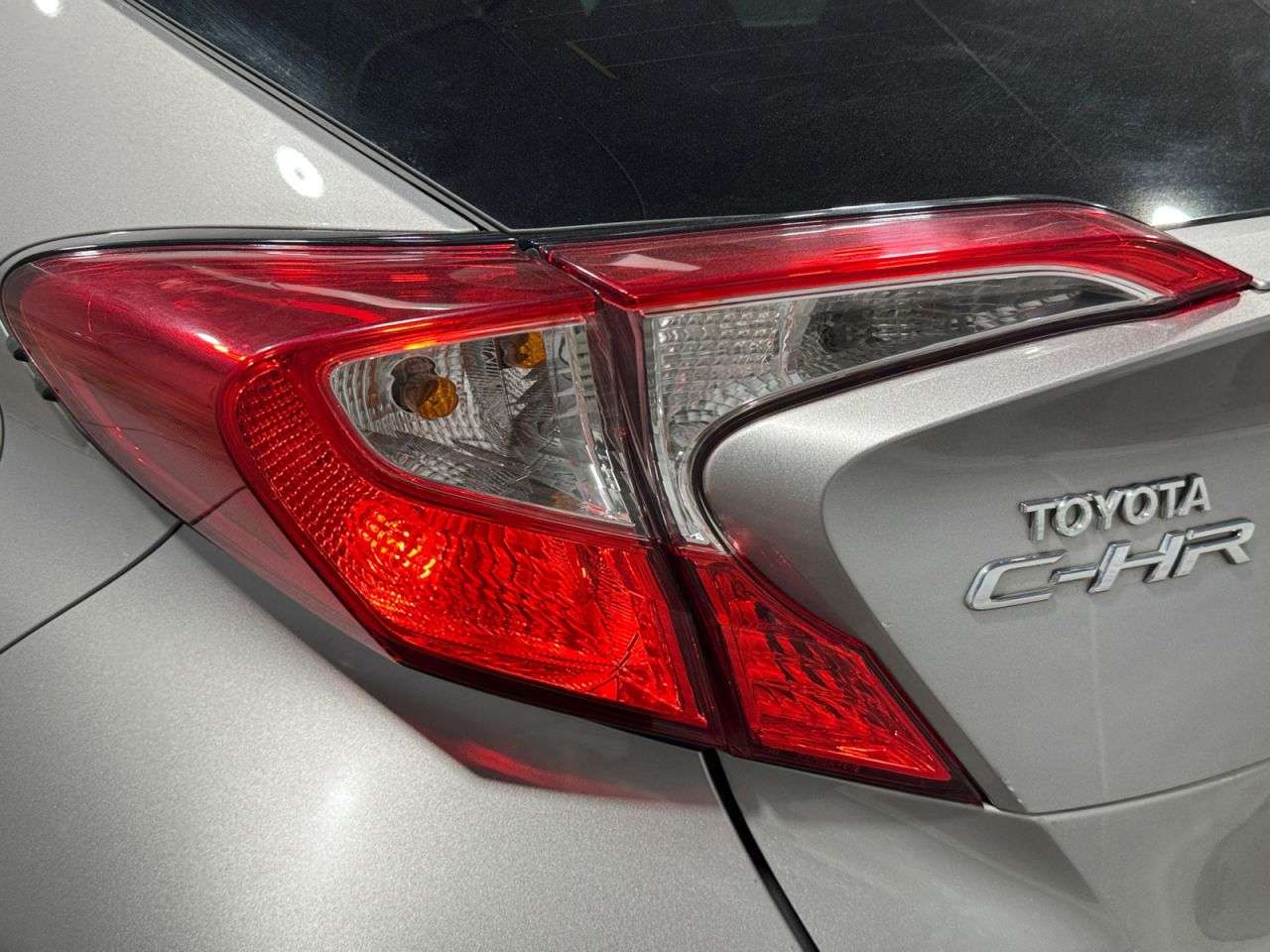 2017 TOYOTA C-HR 2017 TOYOTA C-HR