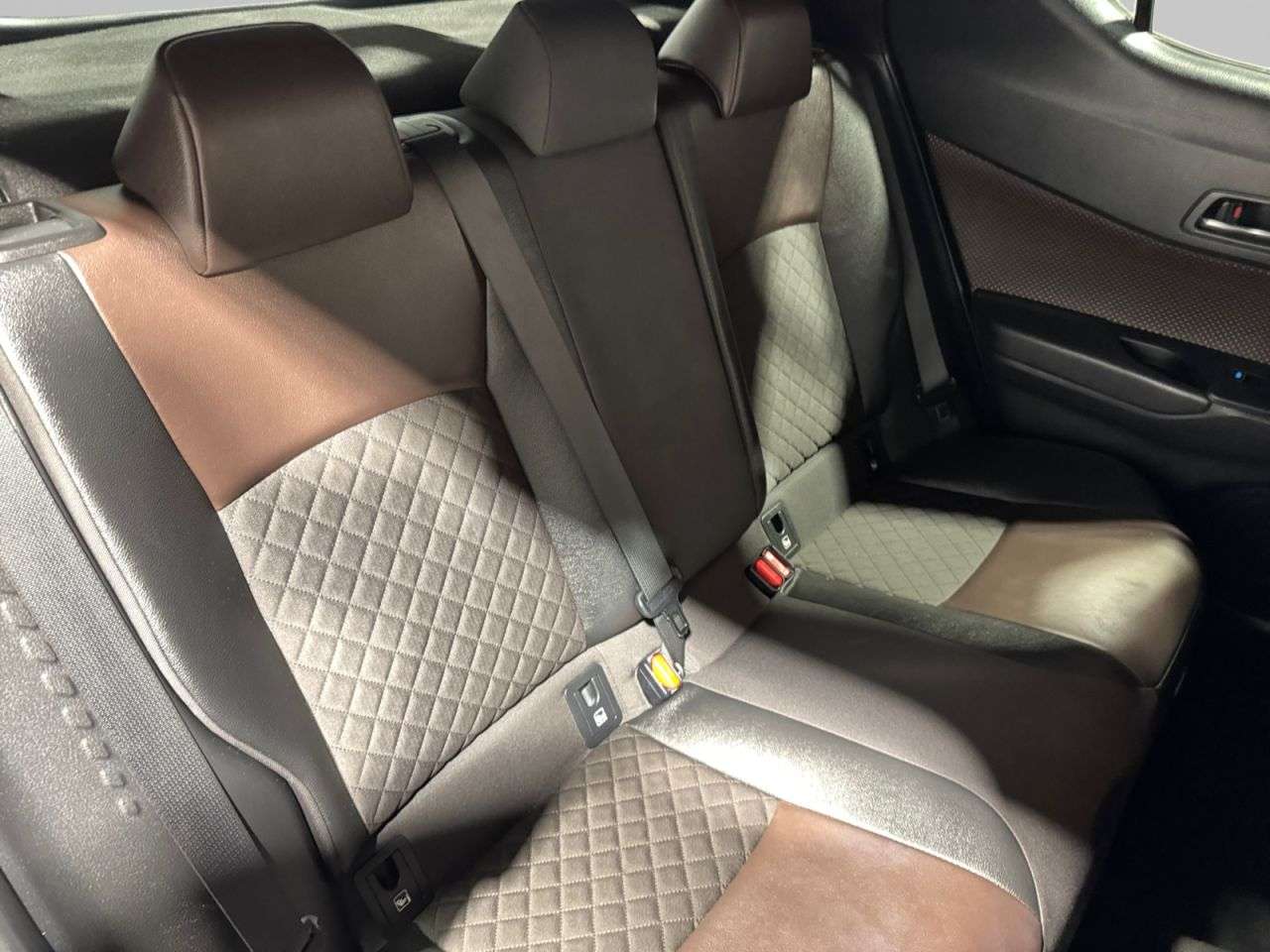2017 TOYOTA C-HR 2017 TOYOTA C-HR