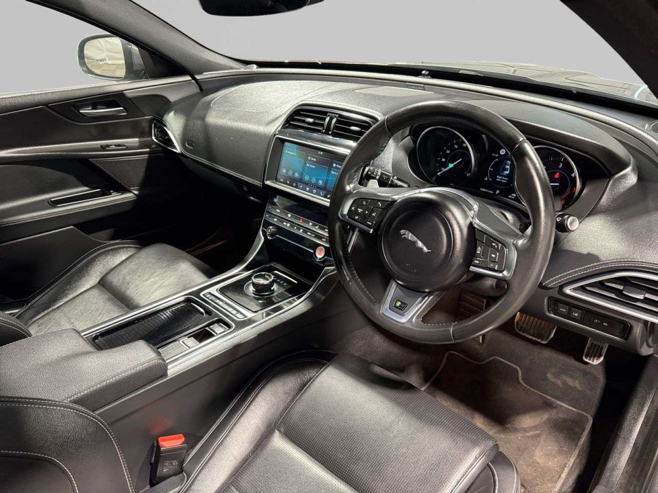 2018 JAGUAR XE 2018 JAGUAR XE