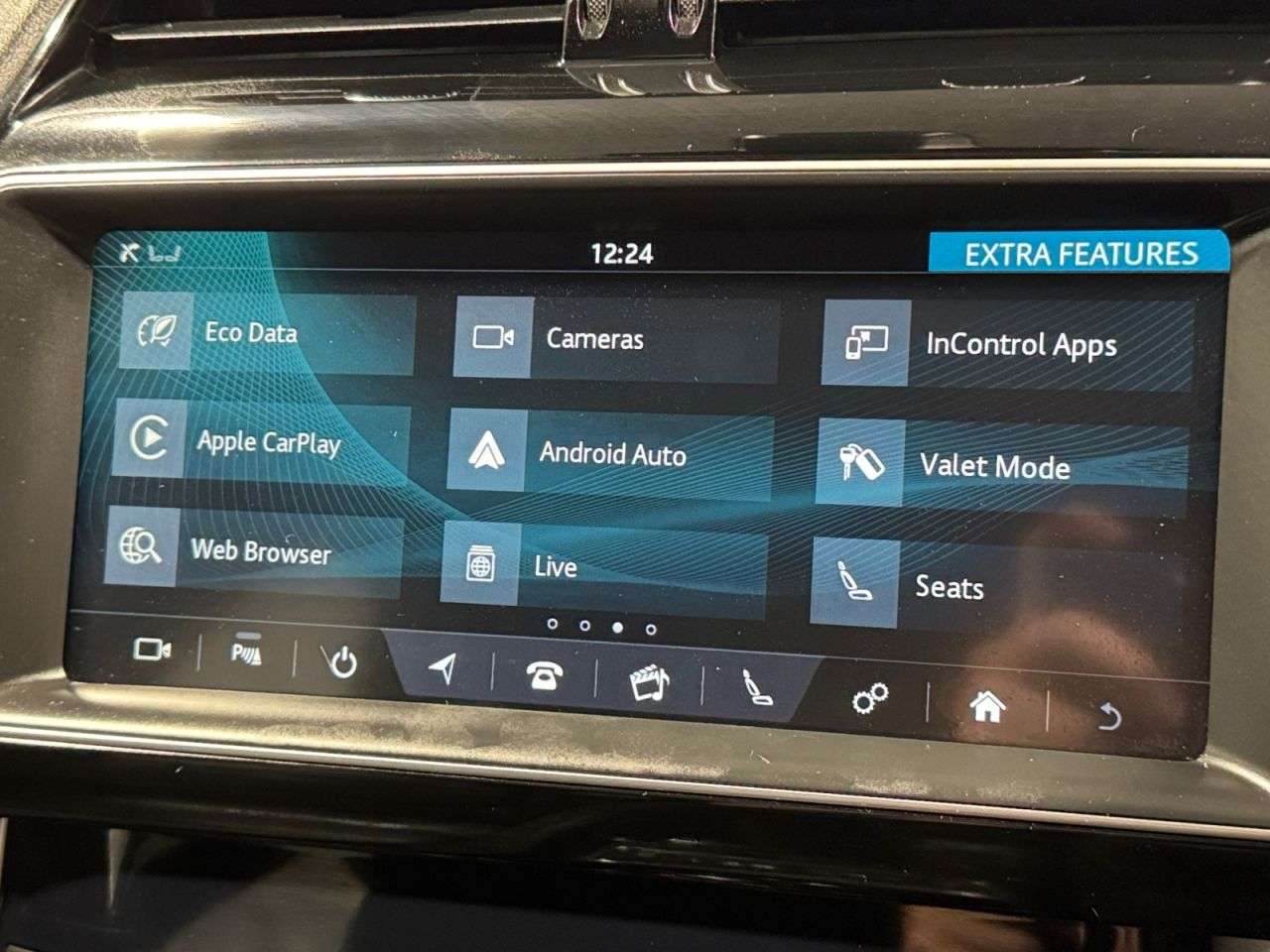 2018 JAGUAR XE 2018 JAGUAR XE