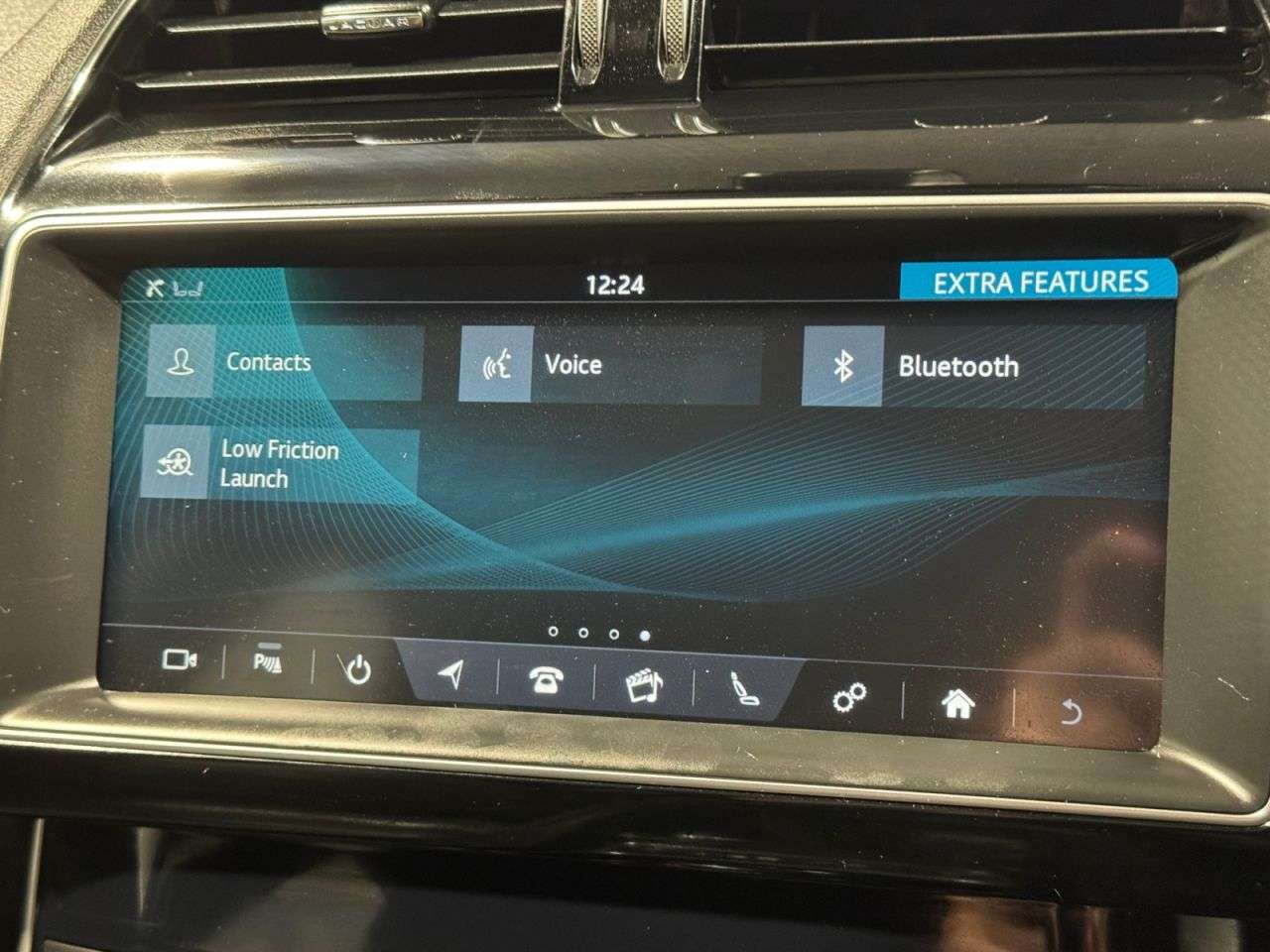2018 JAGUAR XE 2018 JAGUAR XE