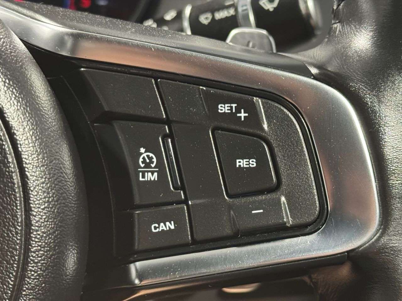 2018 JAGUAR XE 2018 JAGUAR XE