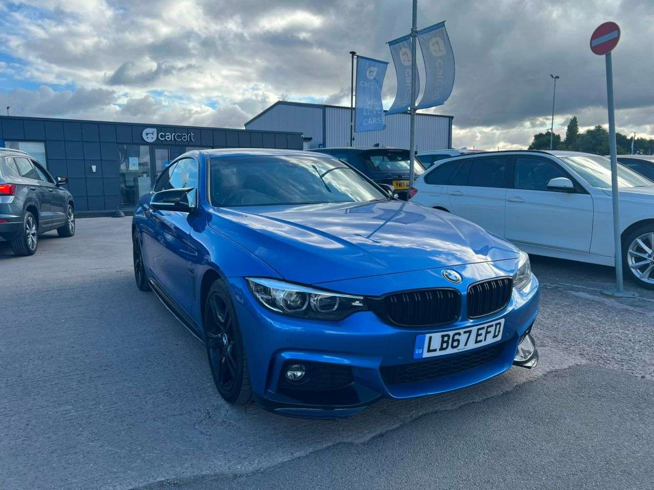 A 2017 BMW 4 SERIES 2.0 420i M Sport Coupe 2dr Petrol Auto Euro 6 (s/s) (184 ps) (Rates startin A 2017 BMW 4 SERIES 2.0 420i M Sport Coupe 2dr Petrol Auto Euro 6 (s/s) (184 ps) (Rates startin