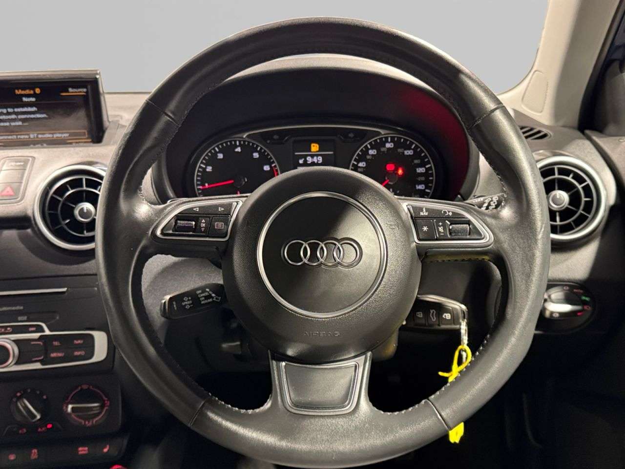 2016 AUDI A1 2016 AUDI A1