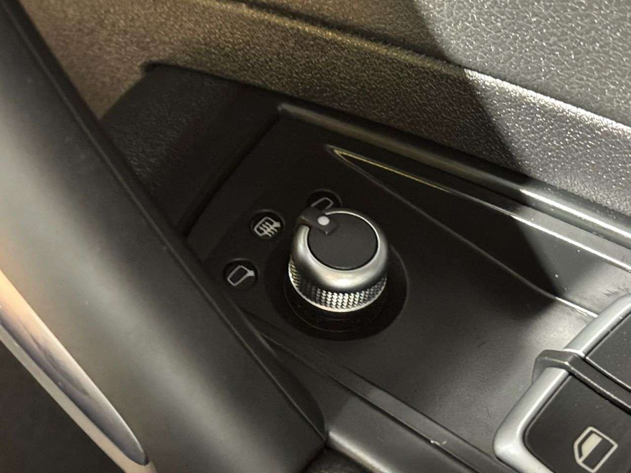 2016 AUDI A1 2016 AUDI A1