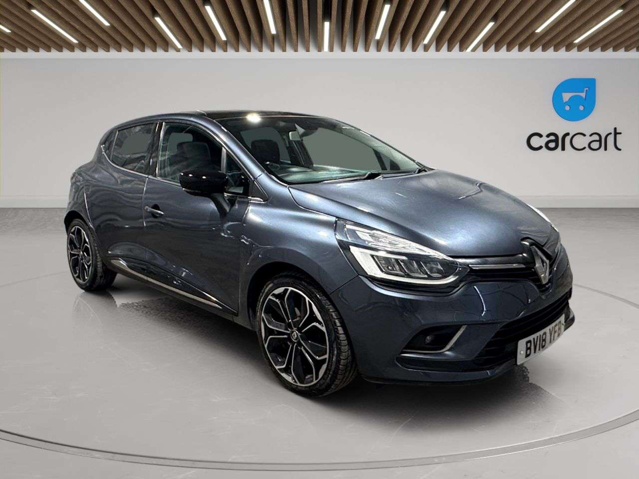 A 2018 RENAULT CLIO 1.5 dCi Dynamique S Nav Hatchback 5dr Diesel Manual Euro 6 (s/s) (110 ps) ( A 2018 RENAULT CLIO 1.5 dCi Dynamique S Nav Hatchback 5dr Diesel Manual Euro 6 (s/s) (110 ps) (