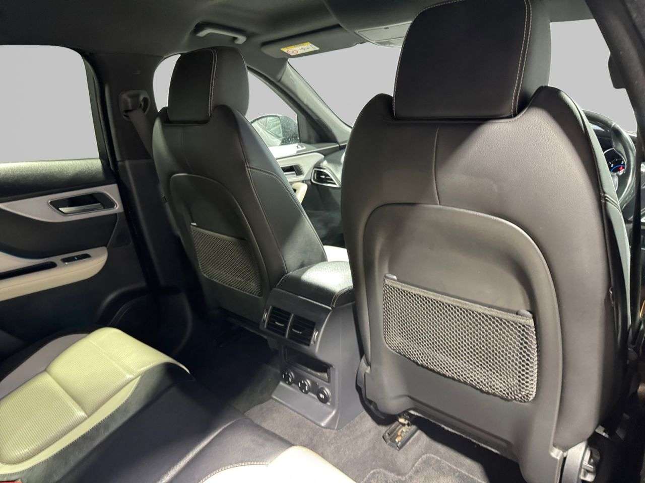 2016 JAGUAR F-PACE 2016 JAGUAR F-PACE