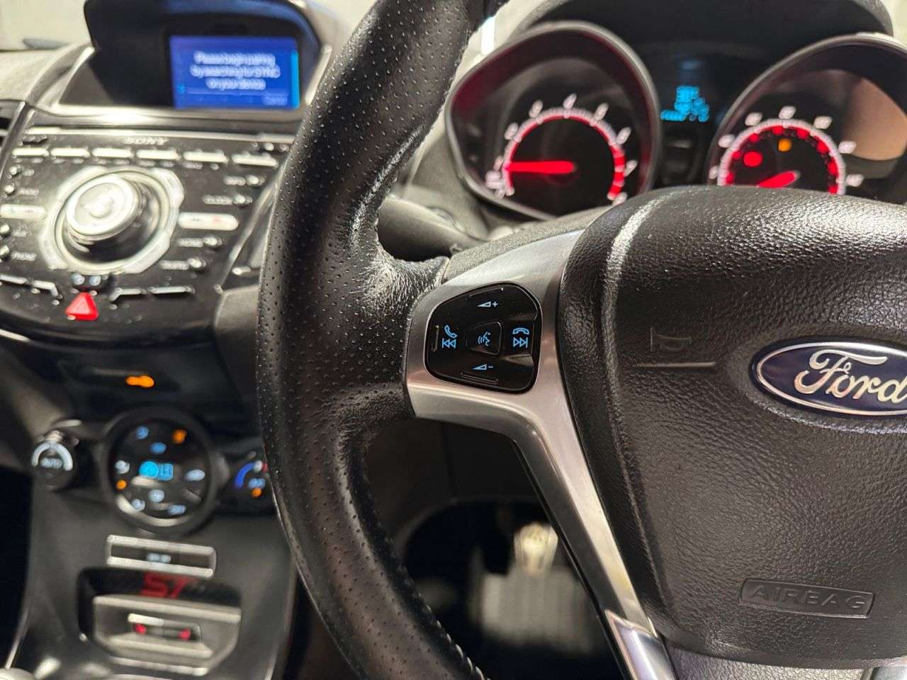 2016 FORD FIESTA 2016 FORD FIESTA