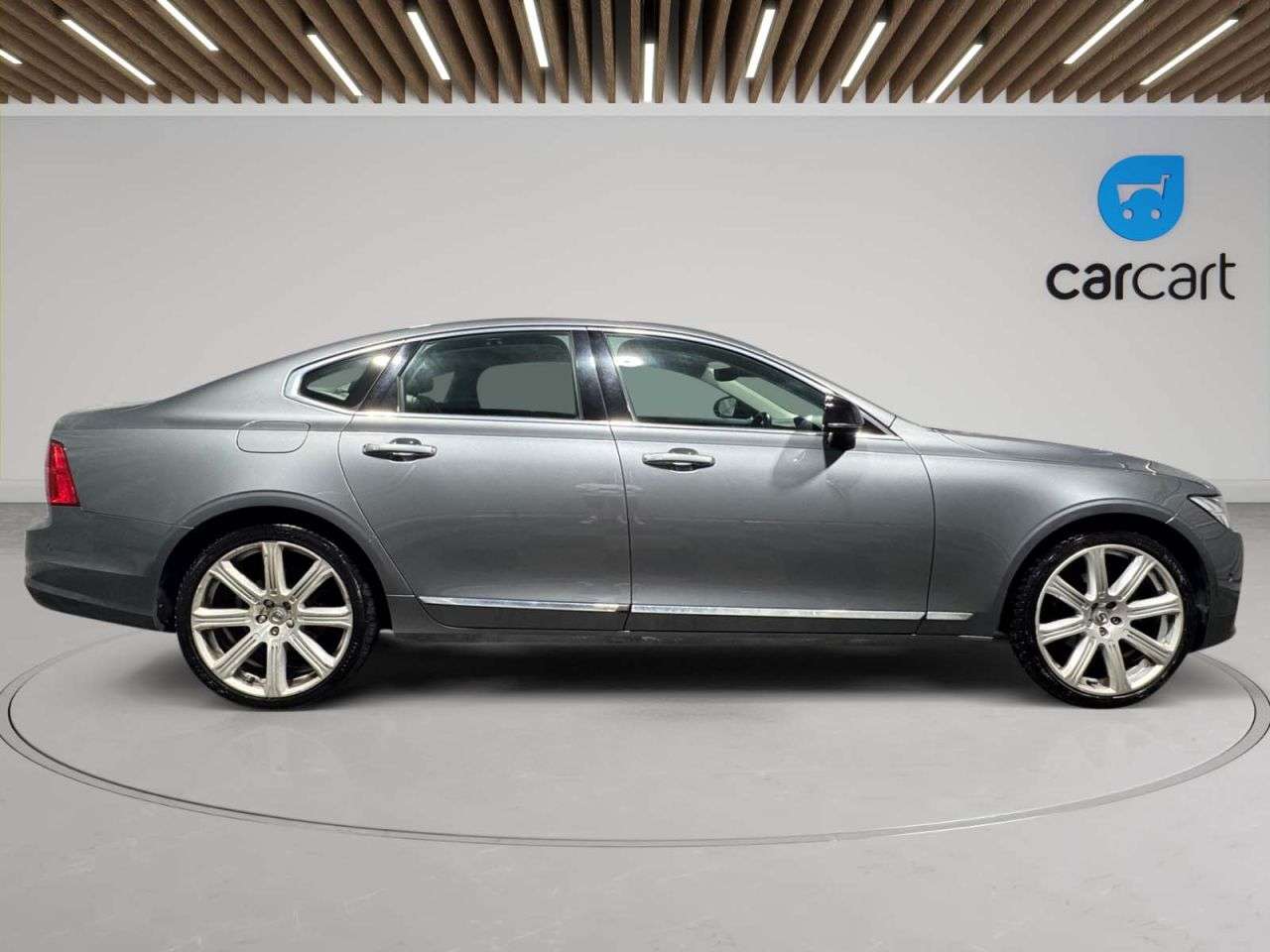 2017 VOLVO S90 2017 VOLVO S90