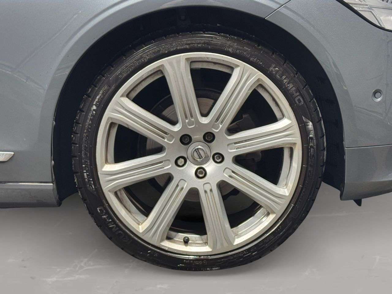 2017 VOLVO S90 2017 VOLVO S90