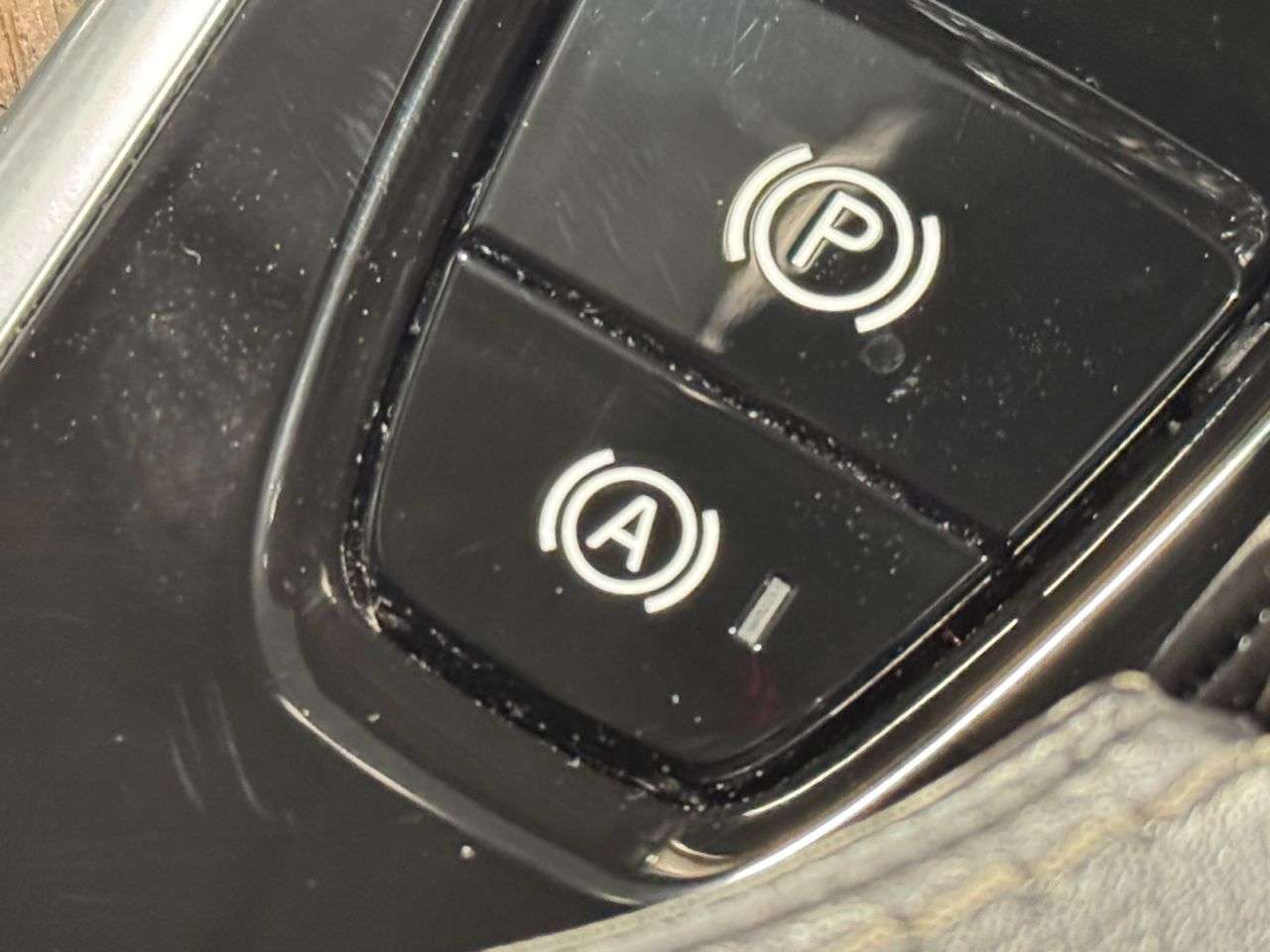 2017 VOLVO S90 2017 VOLVO S90