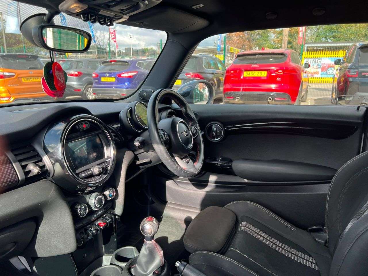 2018 MINI HATCH 2018 MINI HATCH