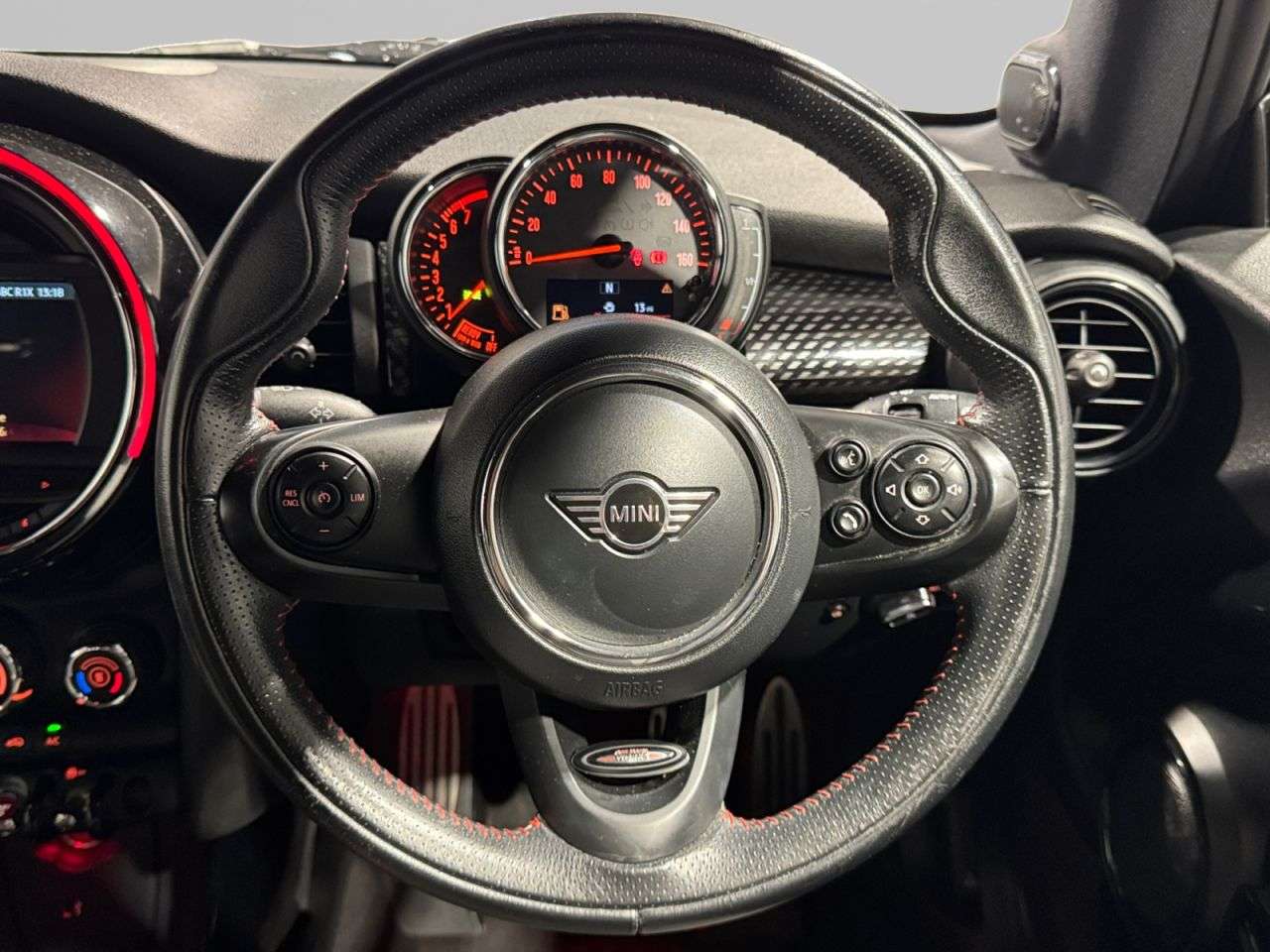 2018 MINI HATCH 2018 MINI HATCH