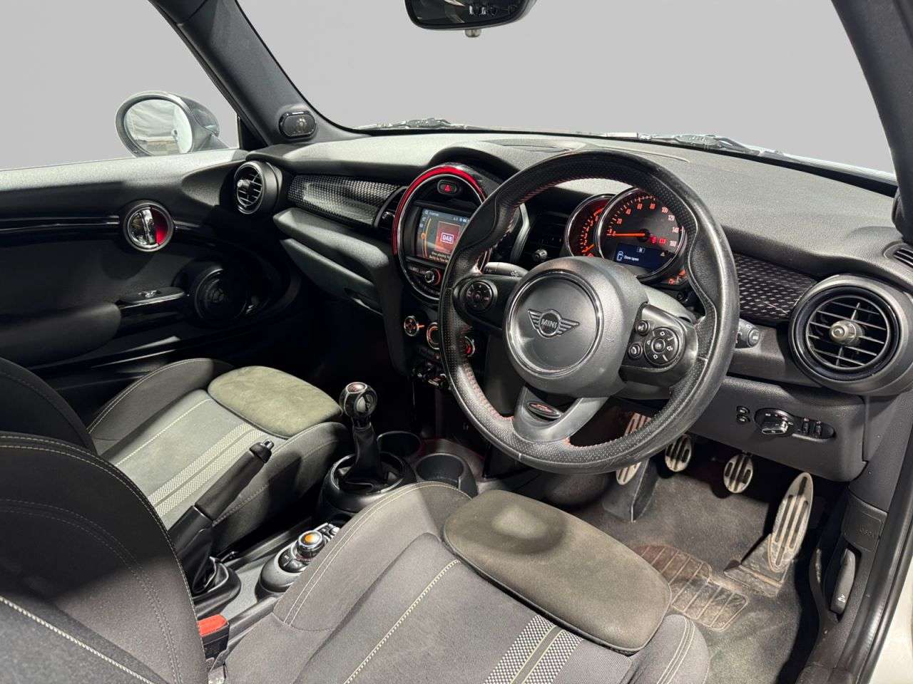 2018 MINI HATCH 2018 MINI HATCH