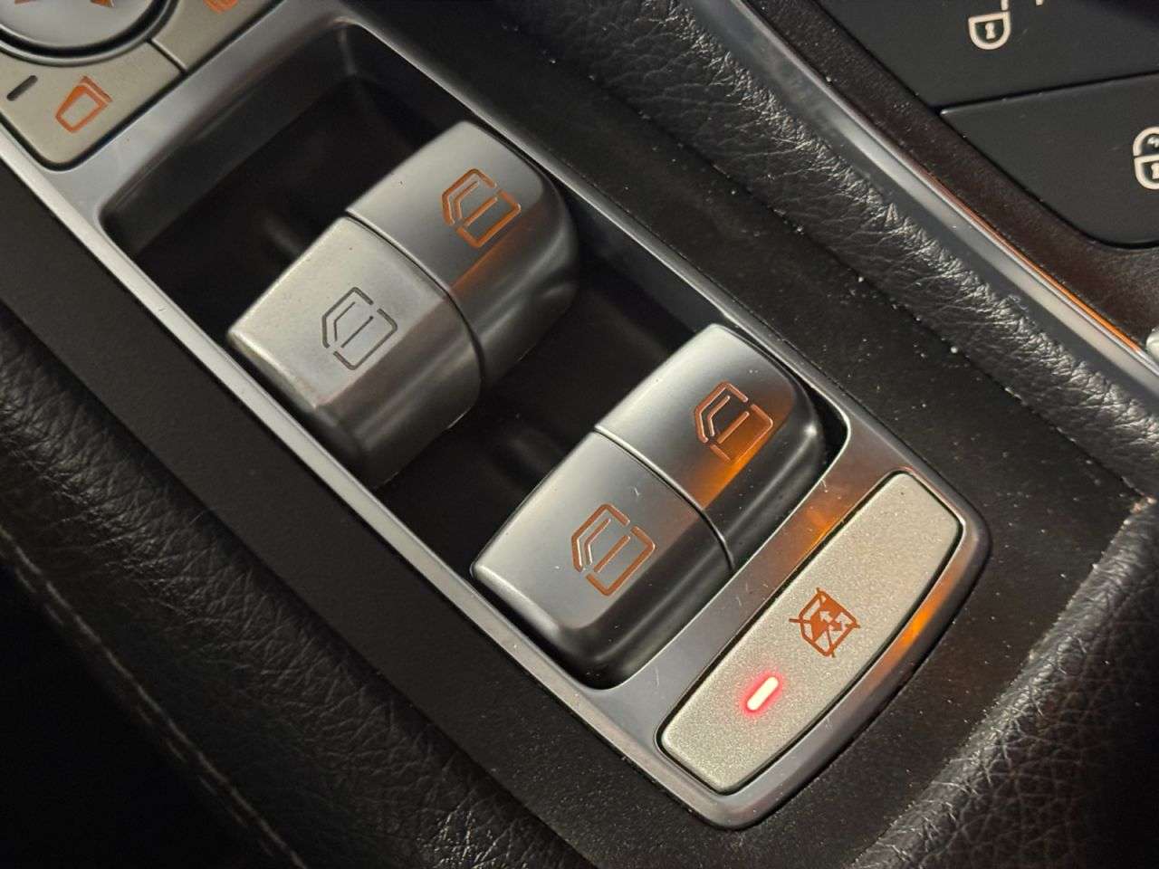 2017 MERCEDES-BENZ C CLASS 2017 MERCEDES-BENZ C CLASS