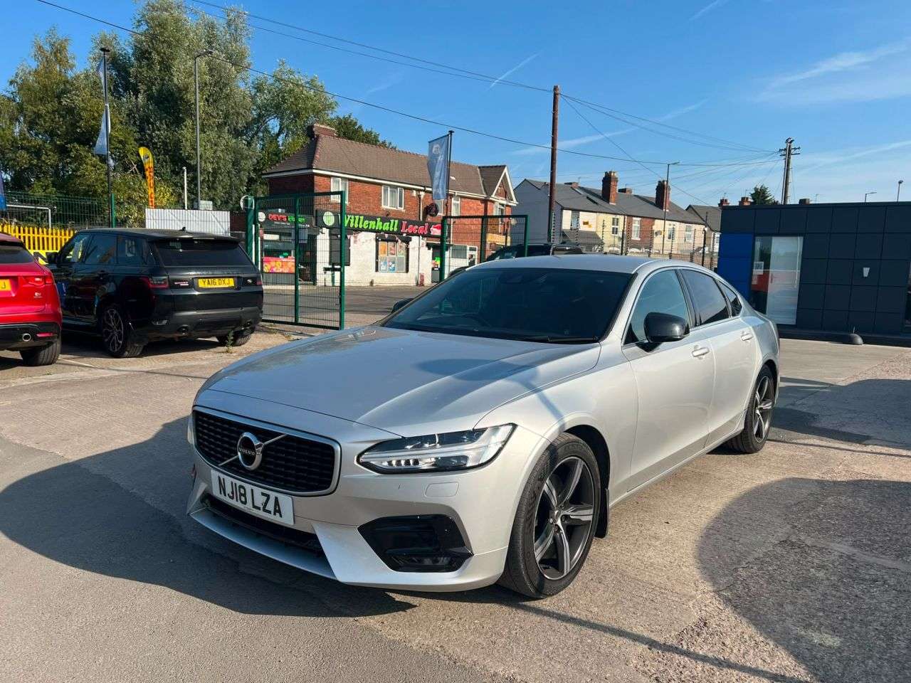 A 2018 VOLVO S90 2.0 D4 R-Design Saloon 4dr Diesel Auto Euro 6 (s/s) (190 ps) (Rates startin A 2018 VOLVO S90 2.0 D4 R-Design Saloon 4dr Diesel Auto Euro 6 (s/s) (190 ps) (Rates startin