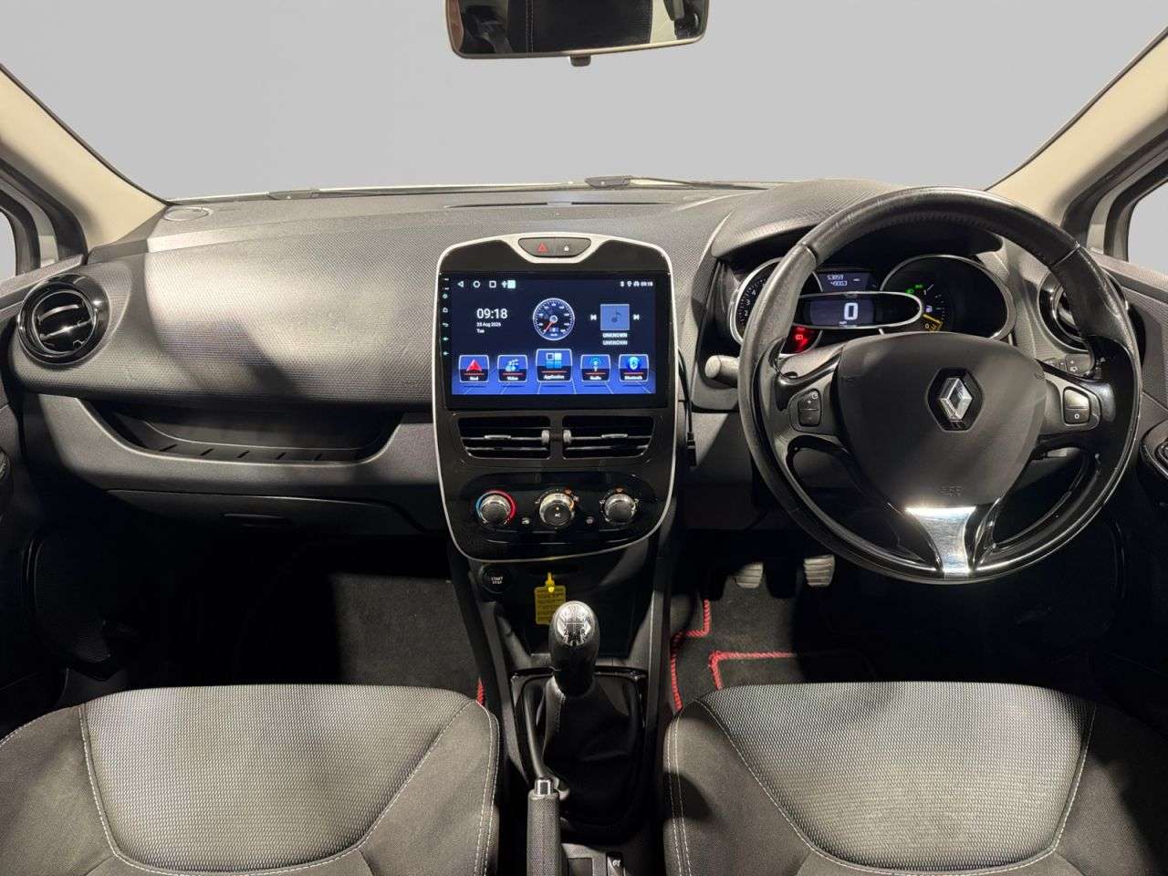2013 RENAULT CLIO 2013 RENAULT CLIO