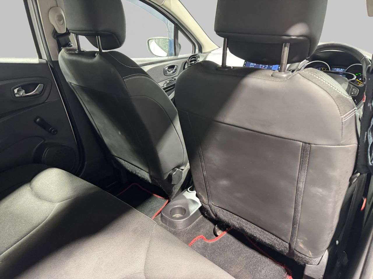 2013 RENAULT CLIO 2013 RENAULT CLIO