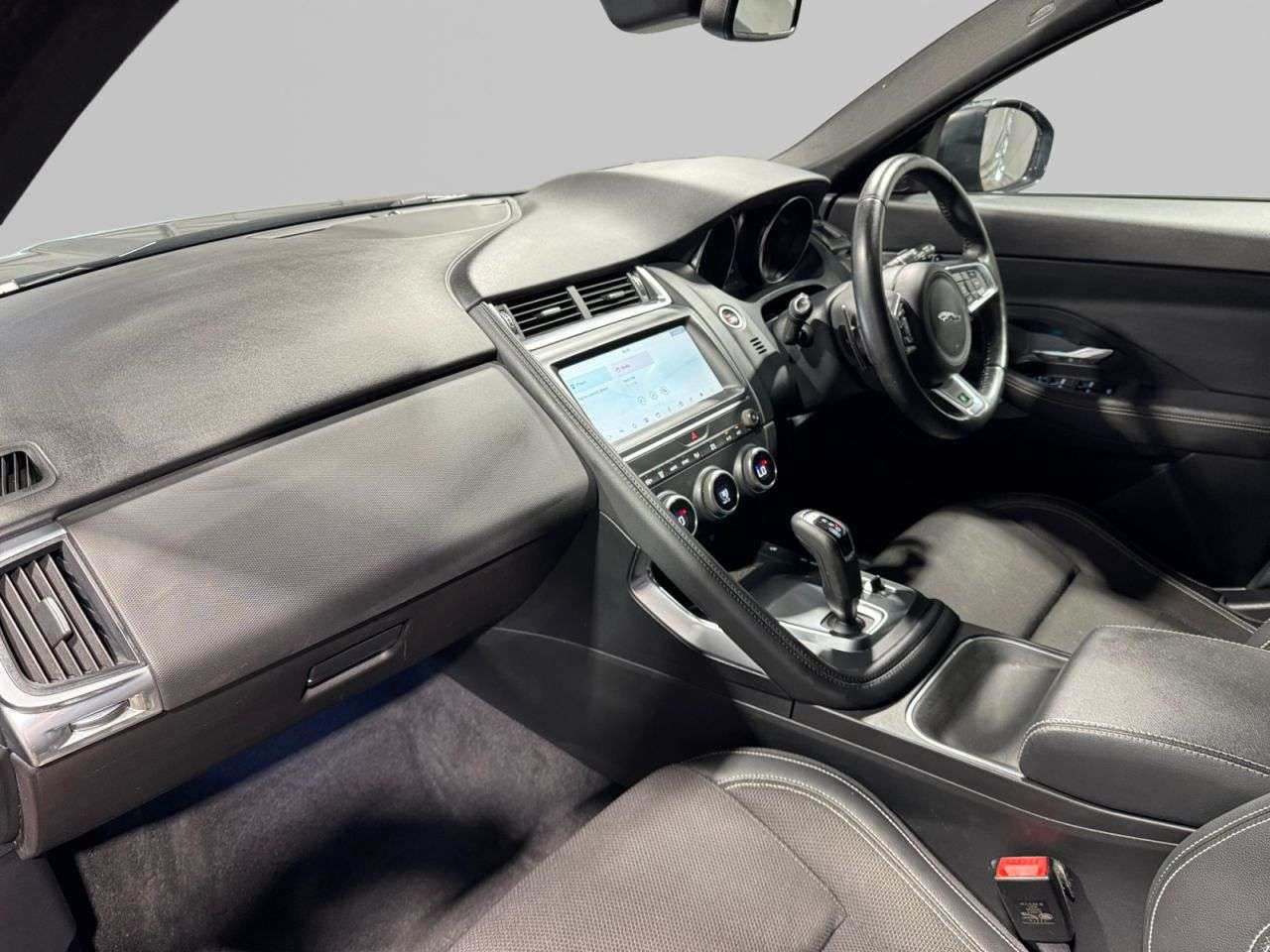 2018 JAGUAR E-PACE 2018 JAGUAR E-PACE