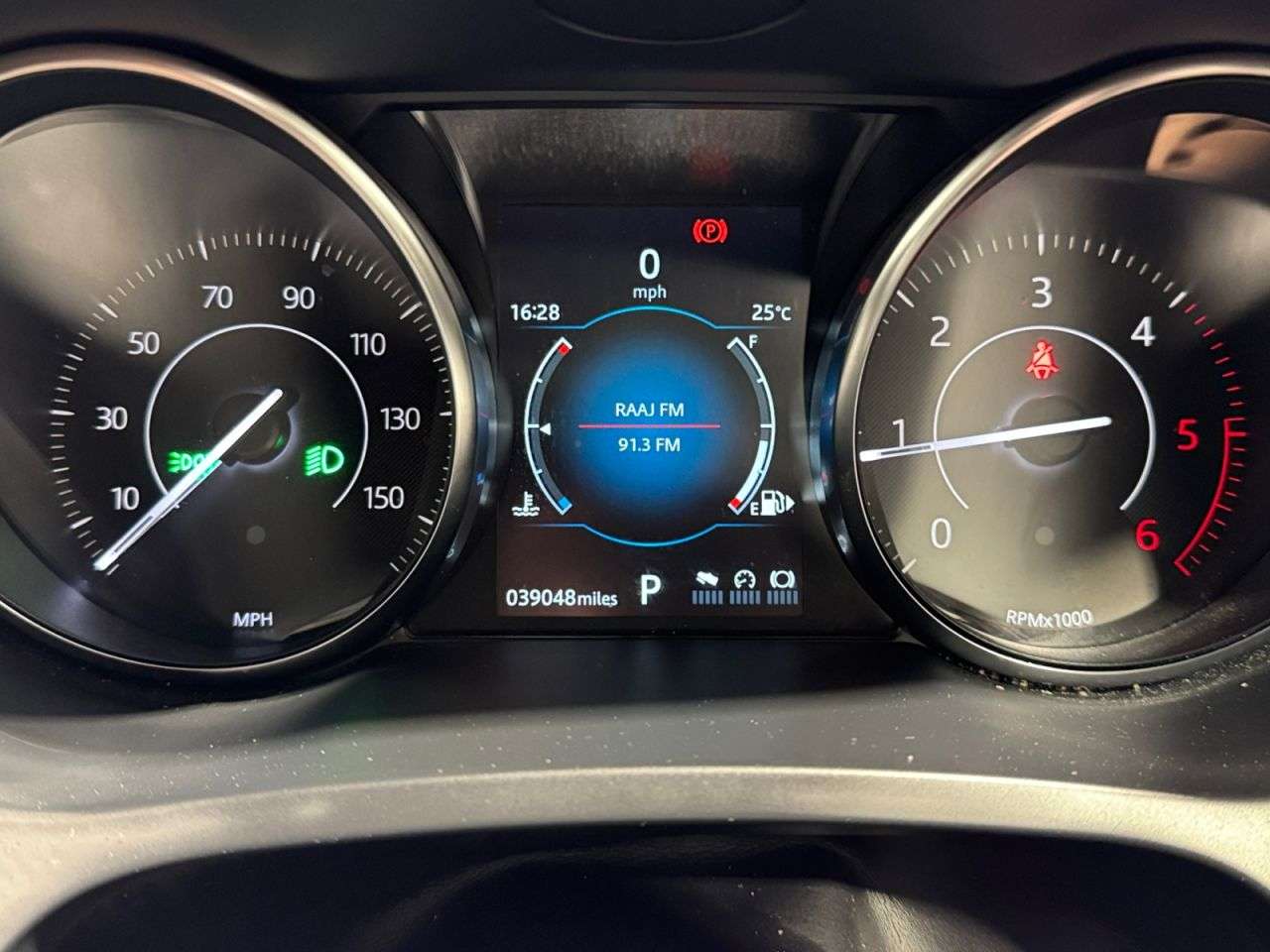 2018 JAGUAR E-PACE 2018 JAGUAR E-PACE