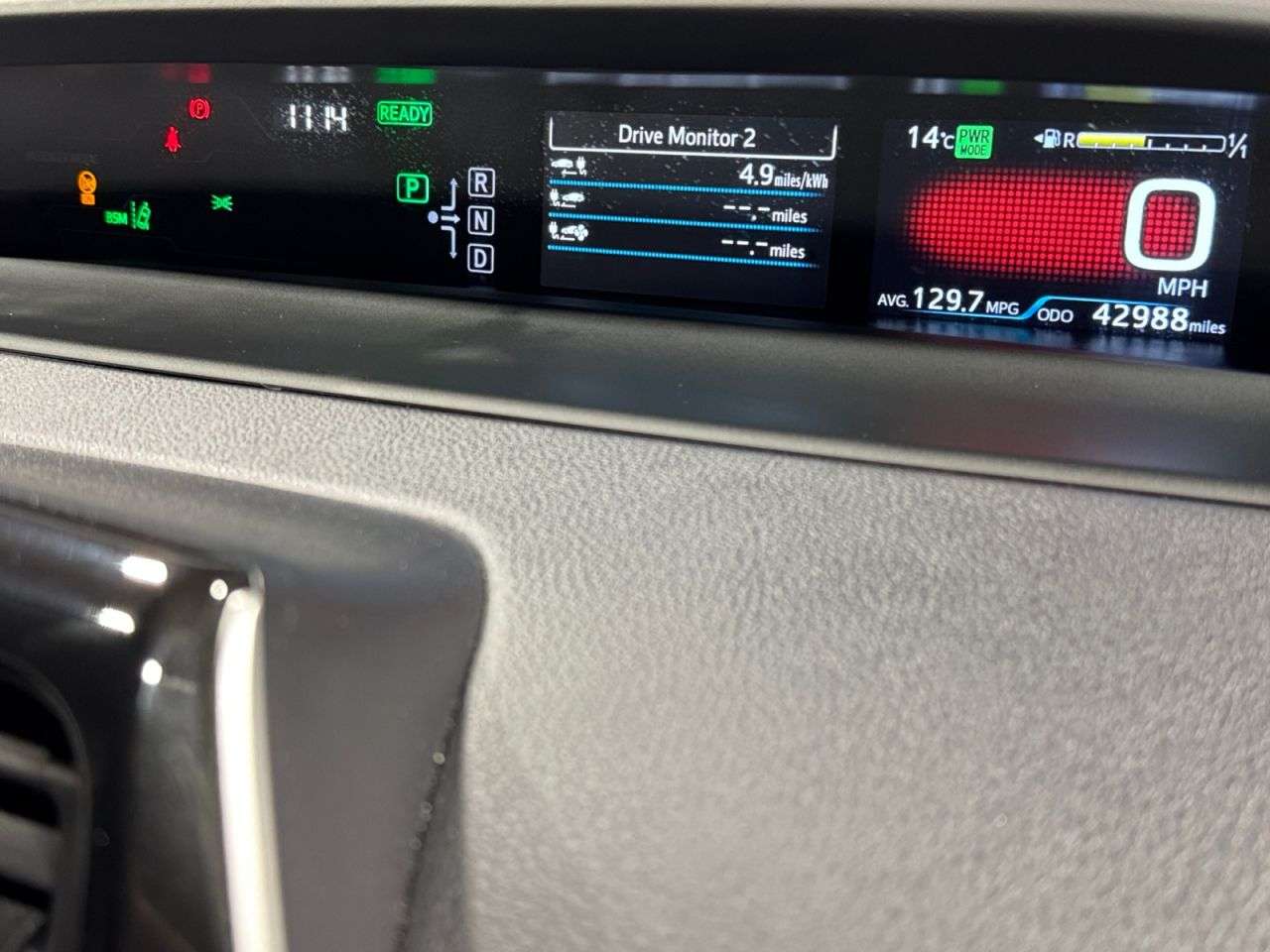 2017 TOYOTA PRIUS 2017 TOYOTA PRIUS